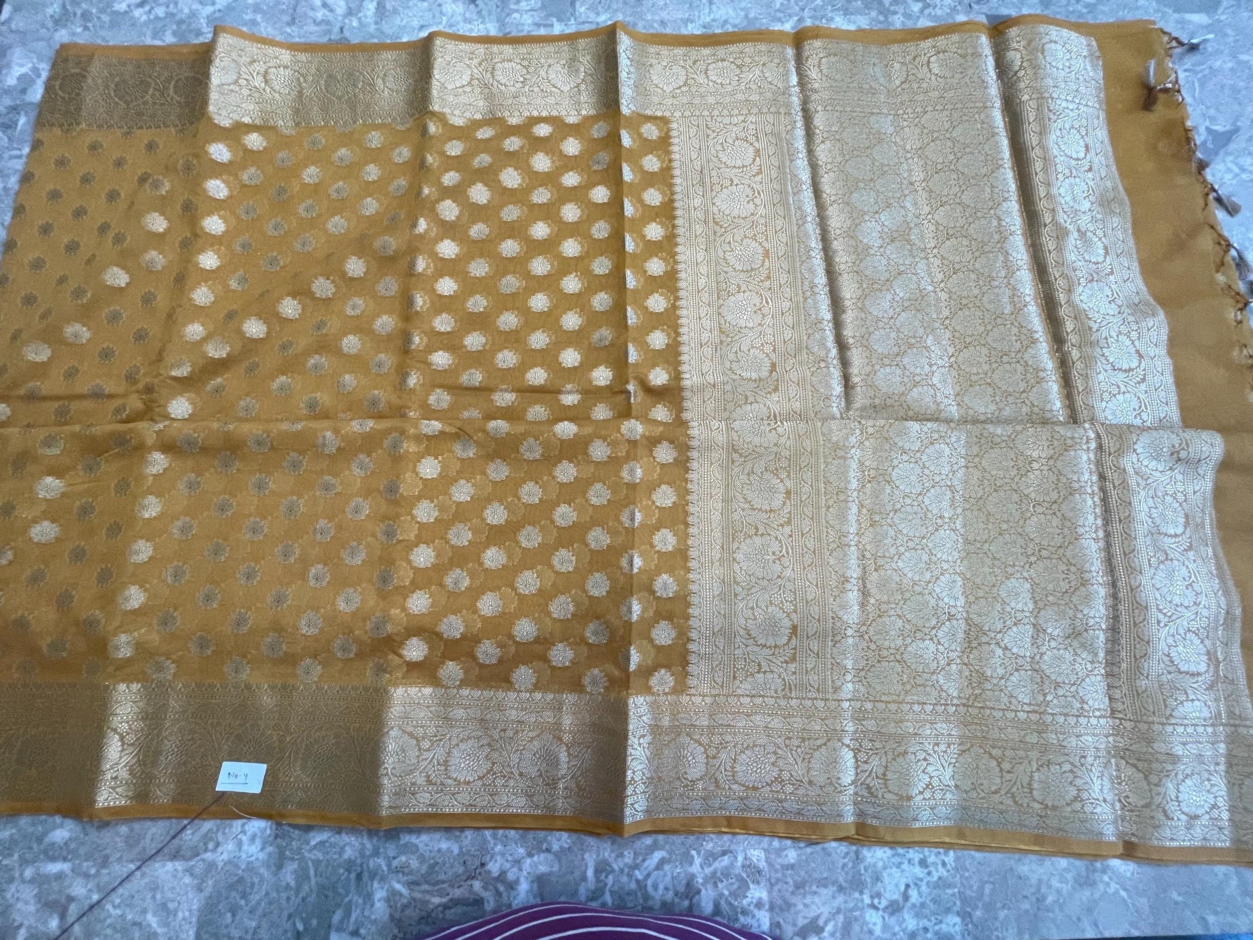https://i.etsystatic.com/26942084/r/il/bb4738/6815630165/il_fullxfull.6815630165_8zyp.jpg
