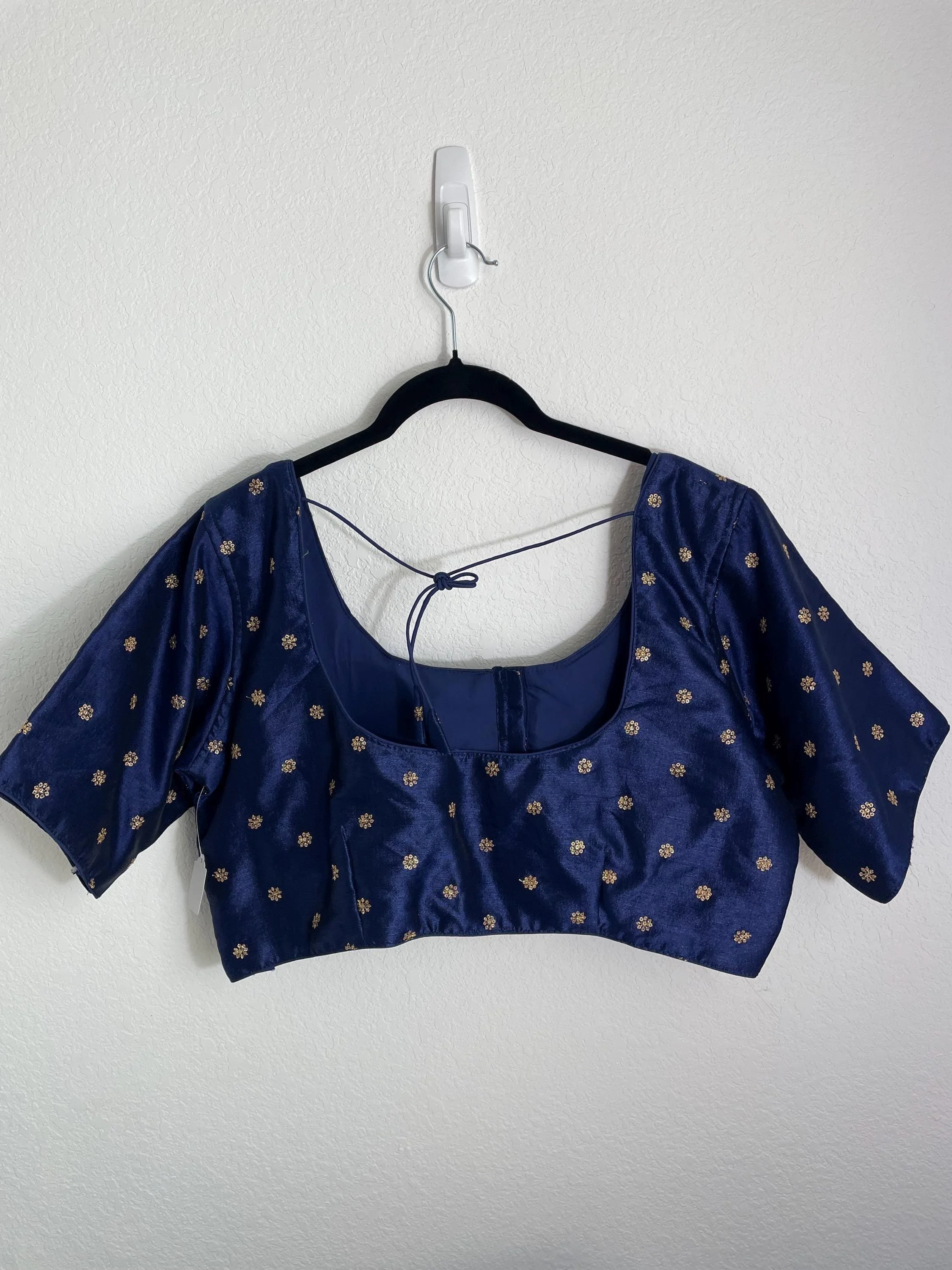 https://i.etsystatic.com/26942084/r/il/672ade/6752940154/il_fullxfull.6752940154_fpxu.jpg