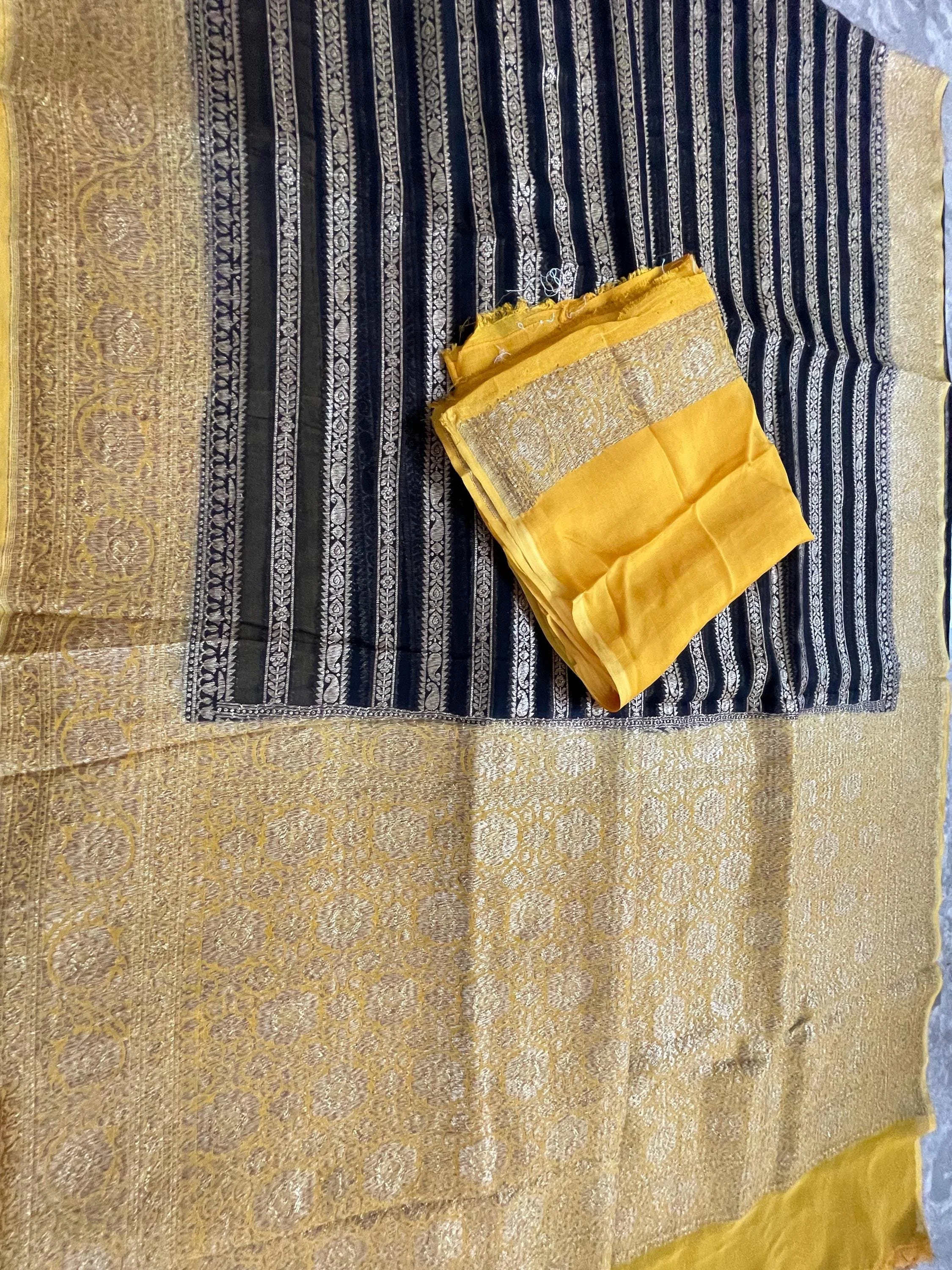 https://i.etsystatic.com/26942084/r/il/114b89/6375440995/il_fullxfull.6375440995_lngr.jpg