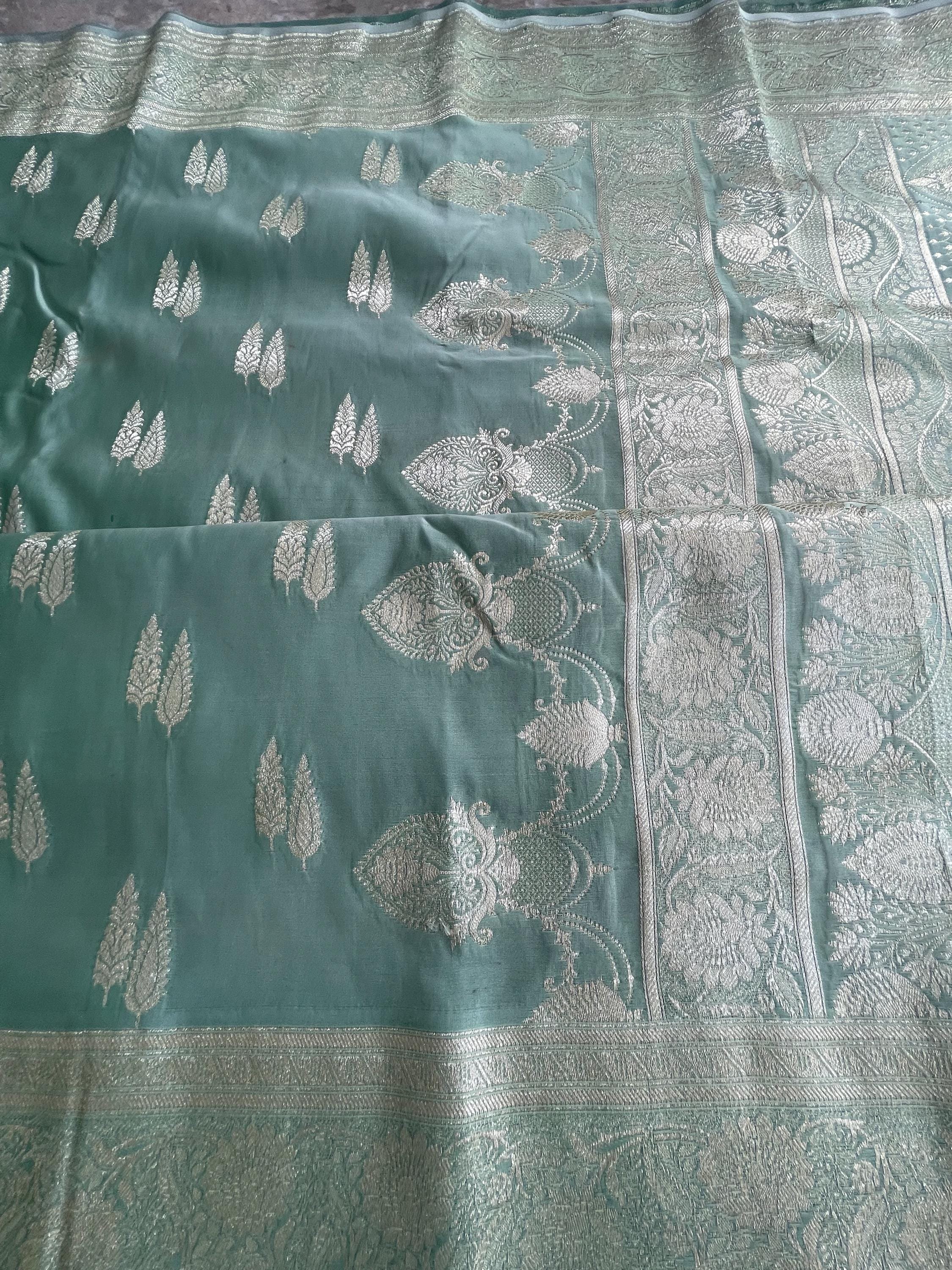 https://i.etsystatic.com/26942084/r/il/1ec880/6362063033/il_fullxfull.6362063033_7j1o.jpg