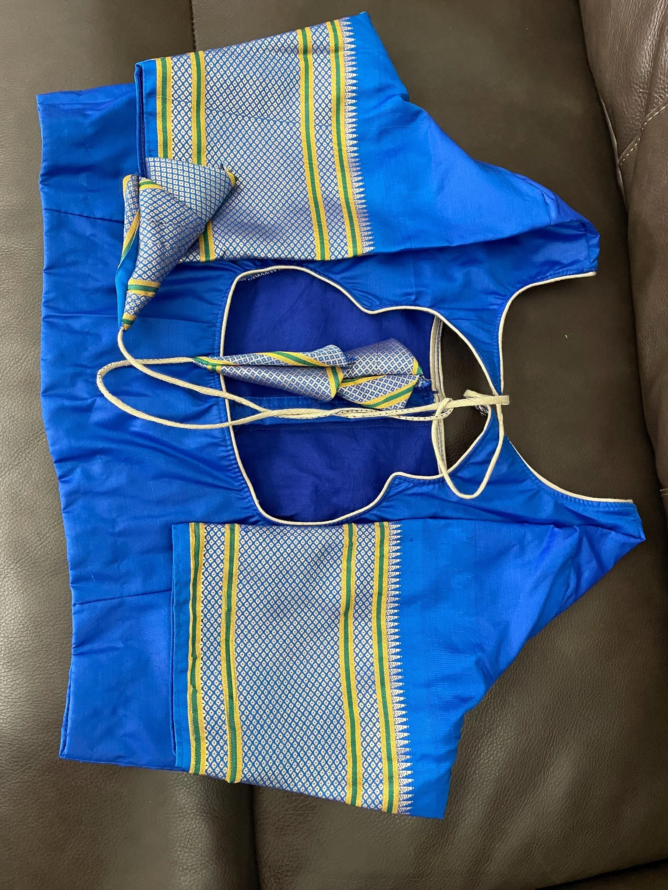 https://i.etsystatic.com/26942084/r/il/0f7fb5/6940566907/il_fullxfull.6940566907_38kp.jpg