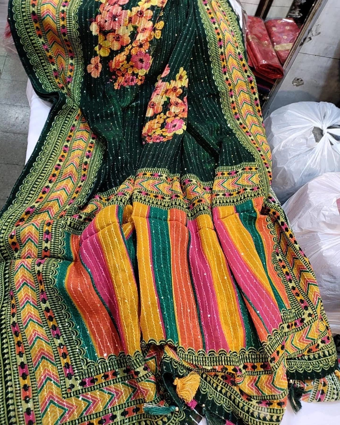https://i.etsystatic.com/26942084/r/il/1ce4f0/6597125345/il_fullxfull.6597125345_owko.jpg