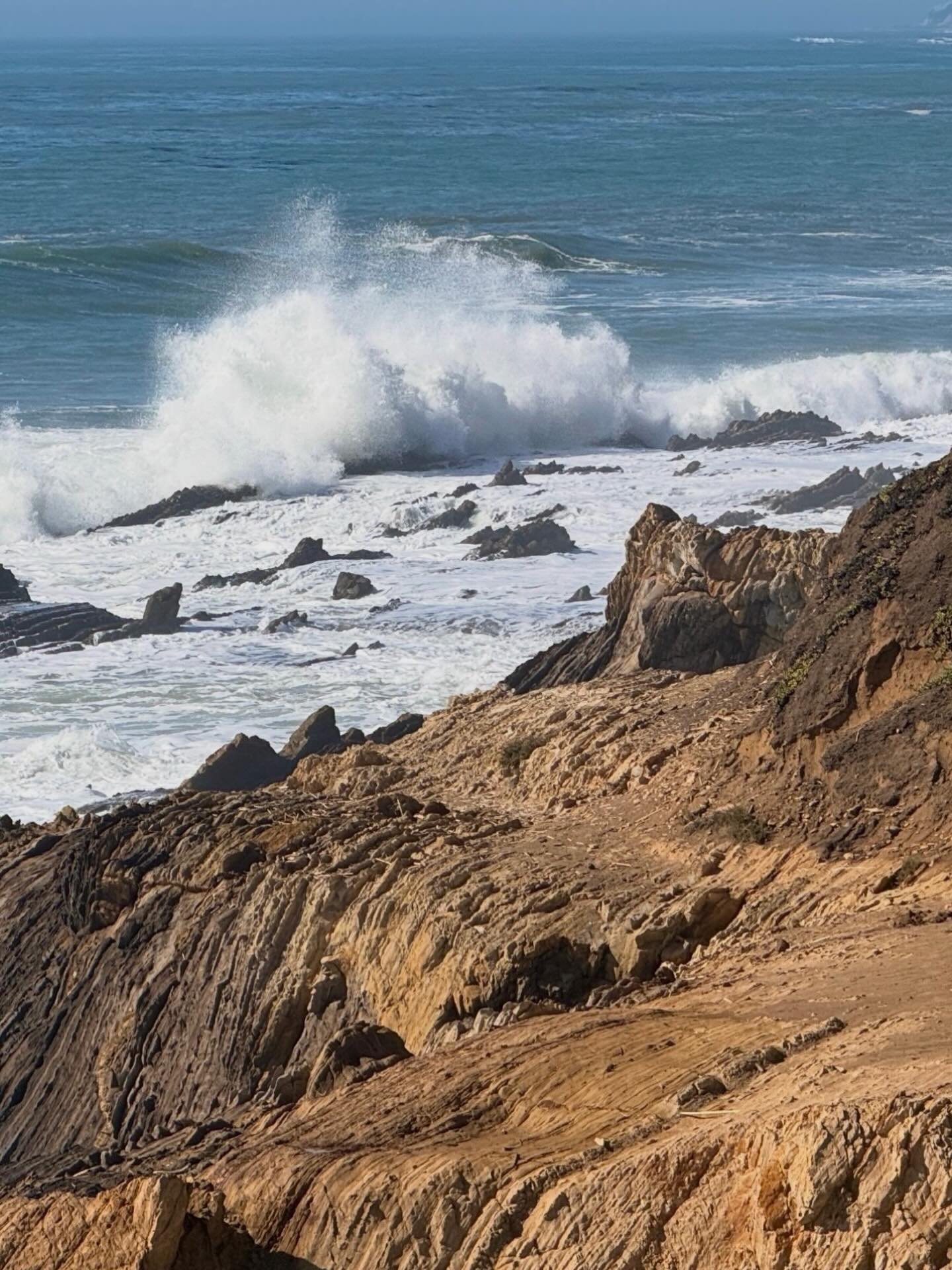 Waves!
Click link for today&rsquo;s Paths of Joy Daily Inspiration.  https://www.pathsofjoy.com/blog-1-1/waves