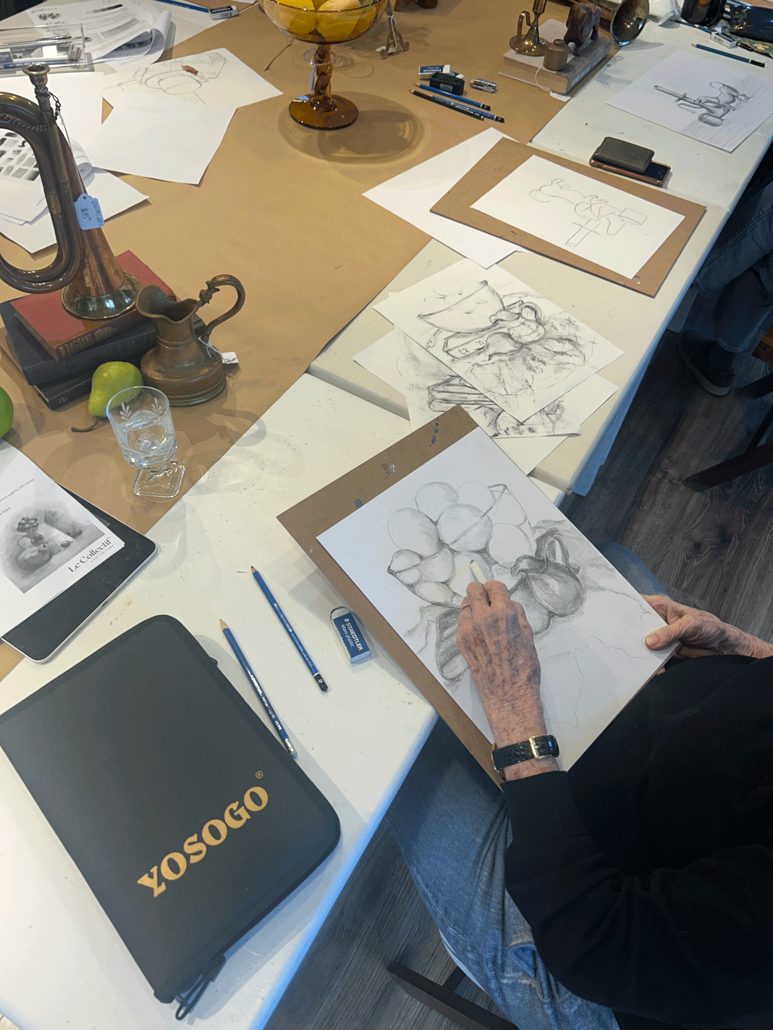 Still-Life-Drawing-Workshop-2.gif