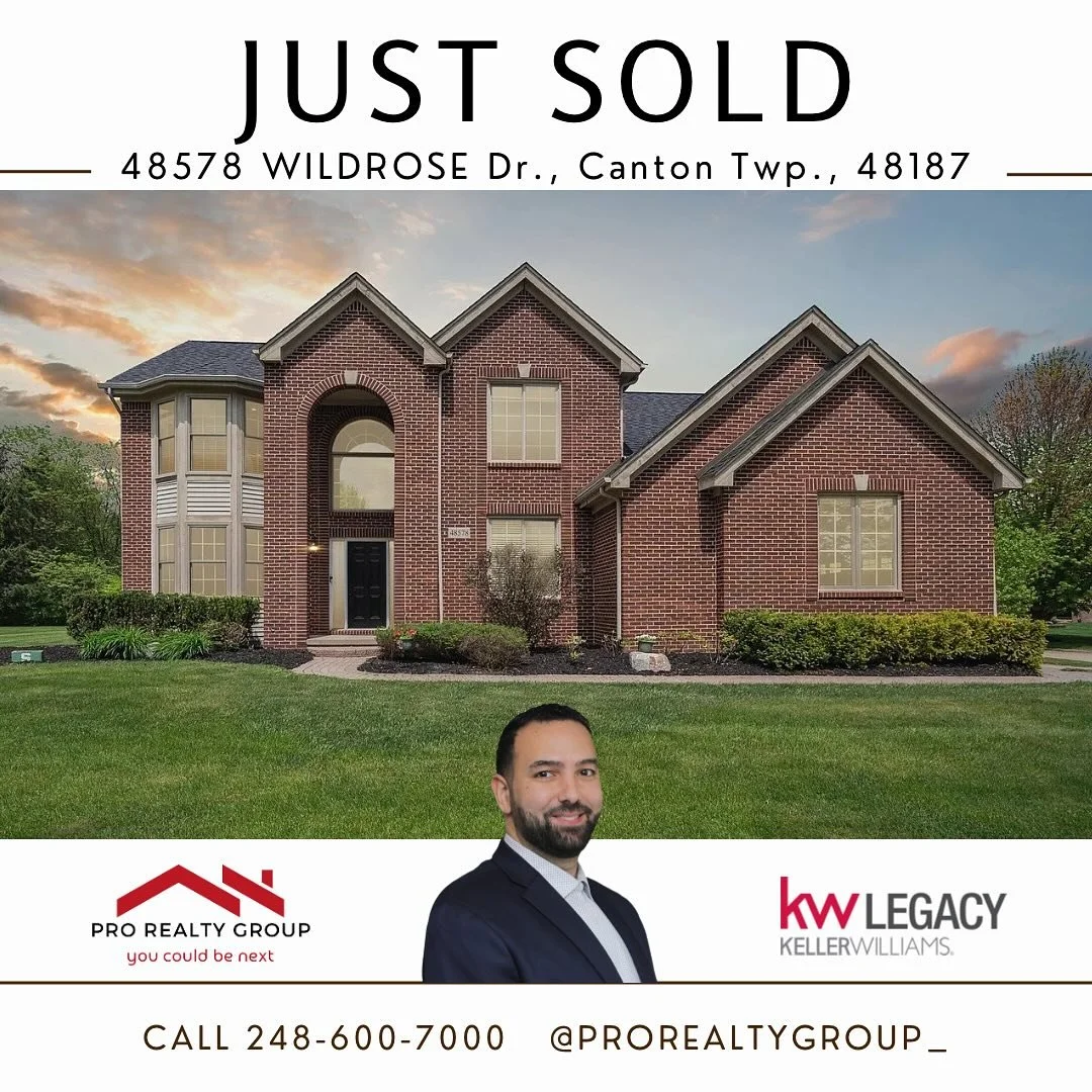 Congratulations to our client on the purchase of their new home. 

Thank you to @hoodiemakki on the lending side and @thetitlelady1 on the title side. We couldn&rsquo;t have done it without all your help. 

Billy Johair | Pro Realty Group
You could b
