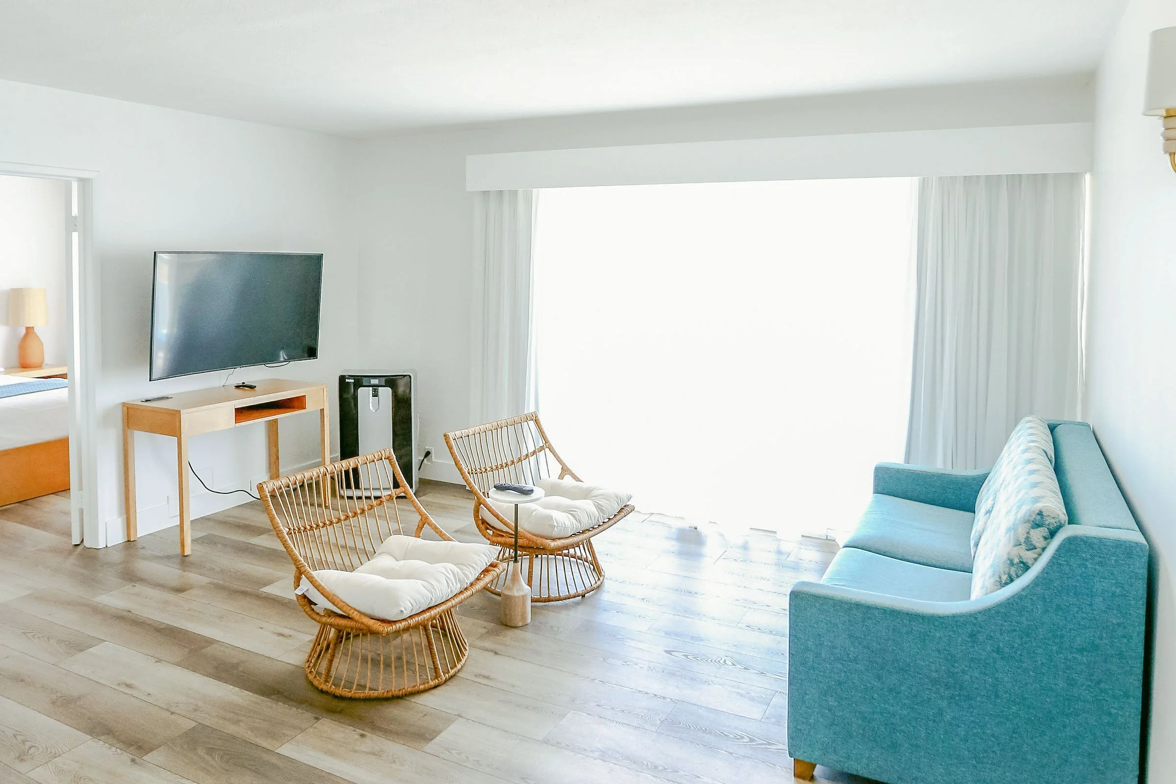 Suite_OceanView_1K_1.jpg