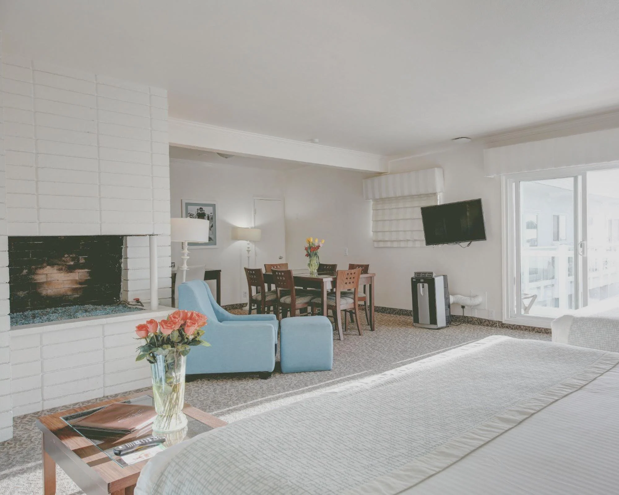 oceanview-fireplace.jpg