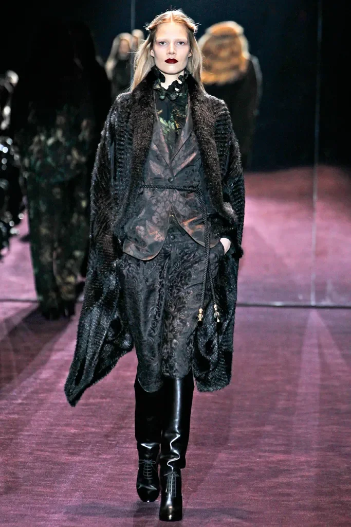 Gucci AW 2012 Milan Fashion Week runway — jacquard trousers styled with tailored jacket, Frida Giannini ready-to-wear
