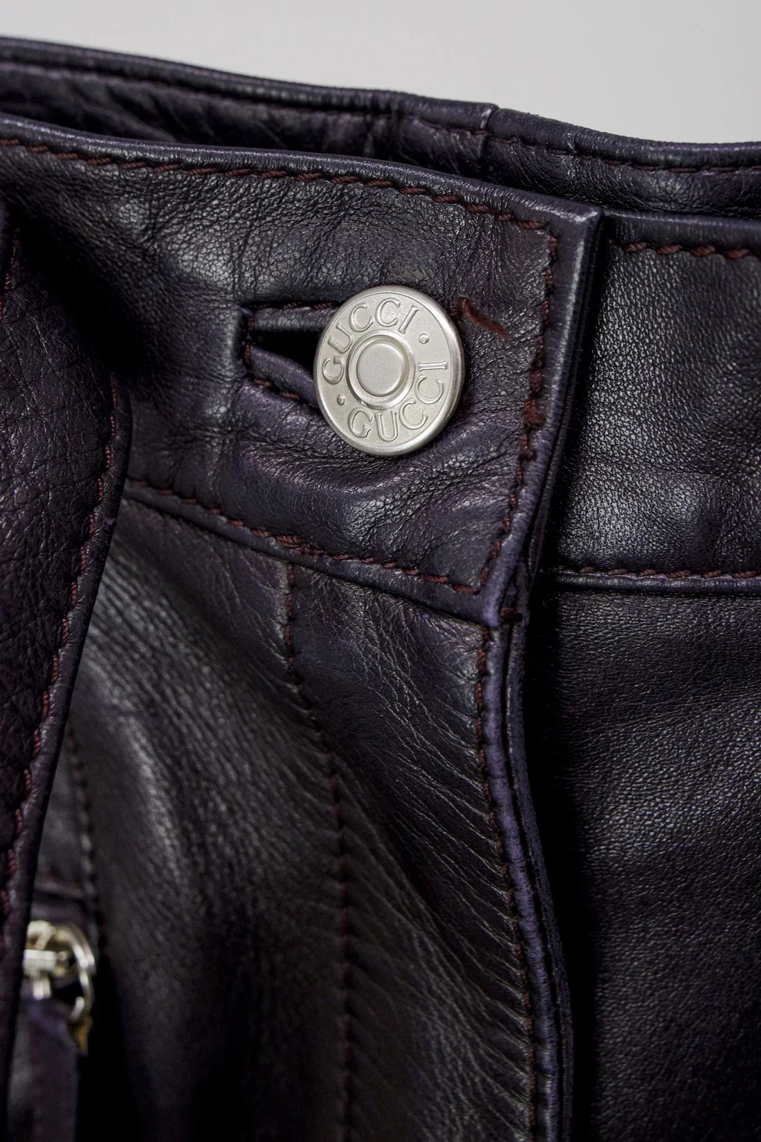leather pants gicci 3 .webp