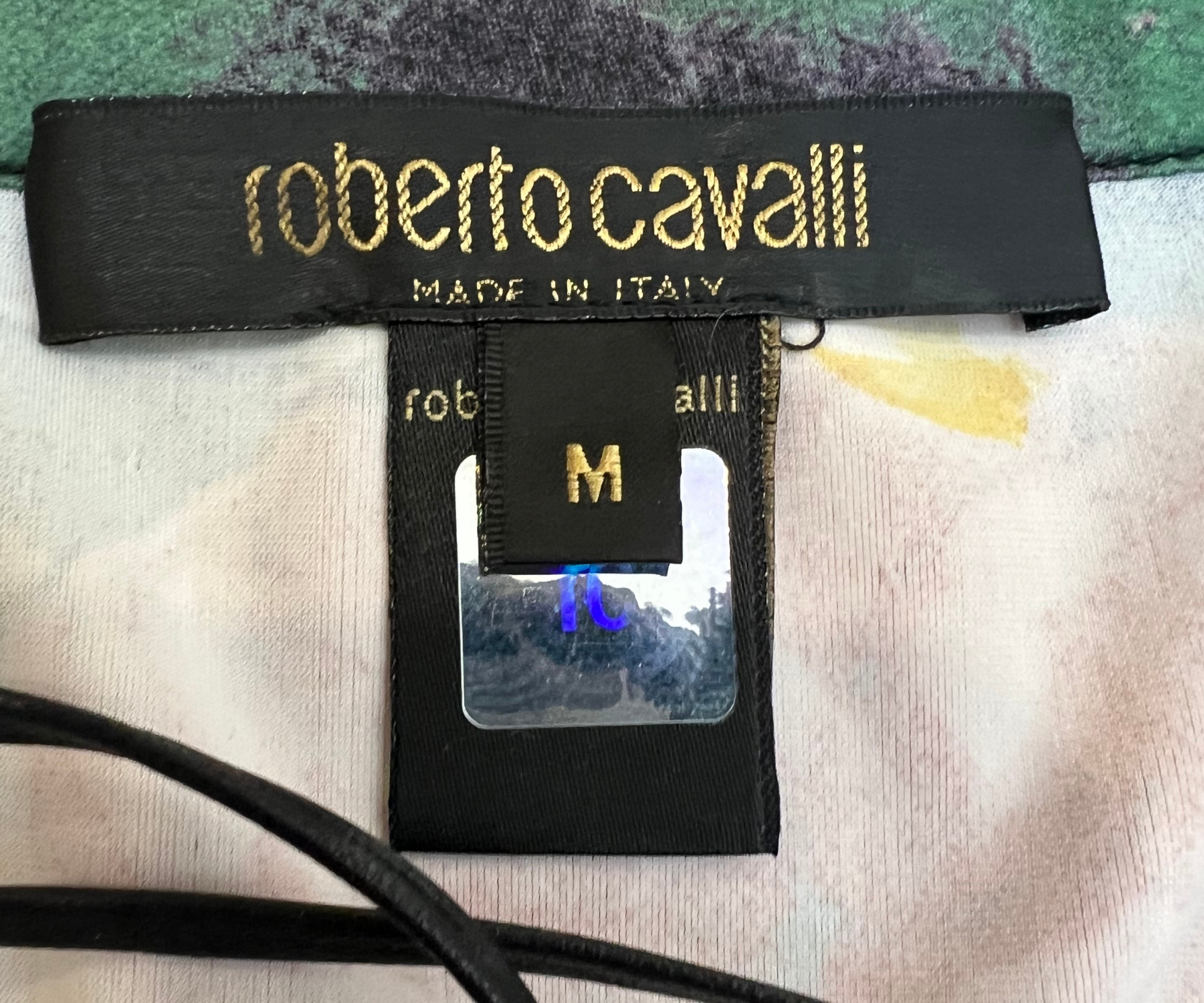 roberto cavalli ruffle top tag .png