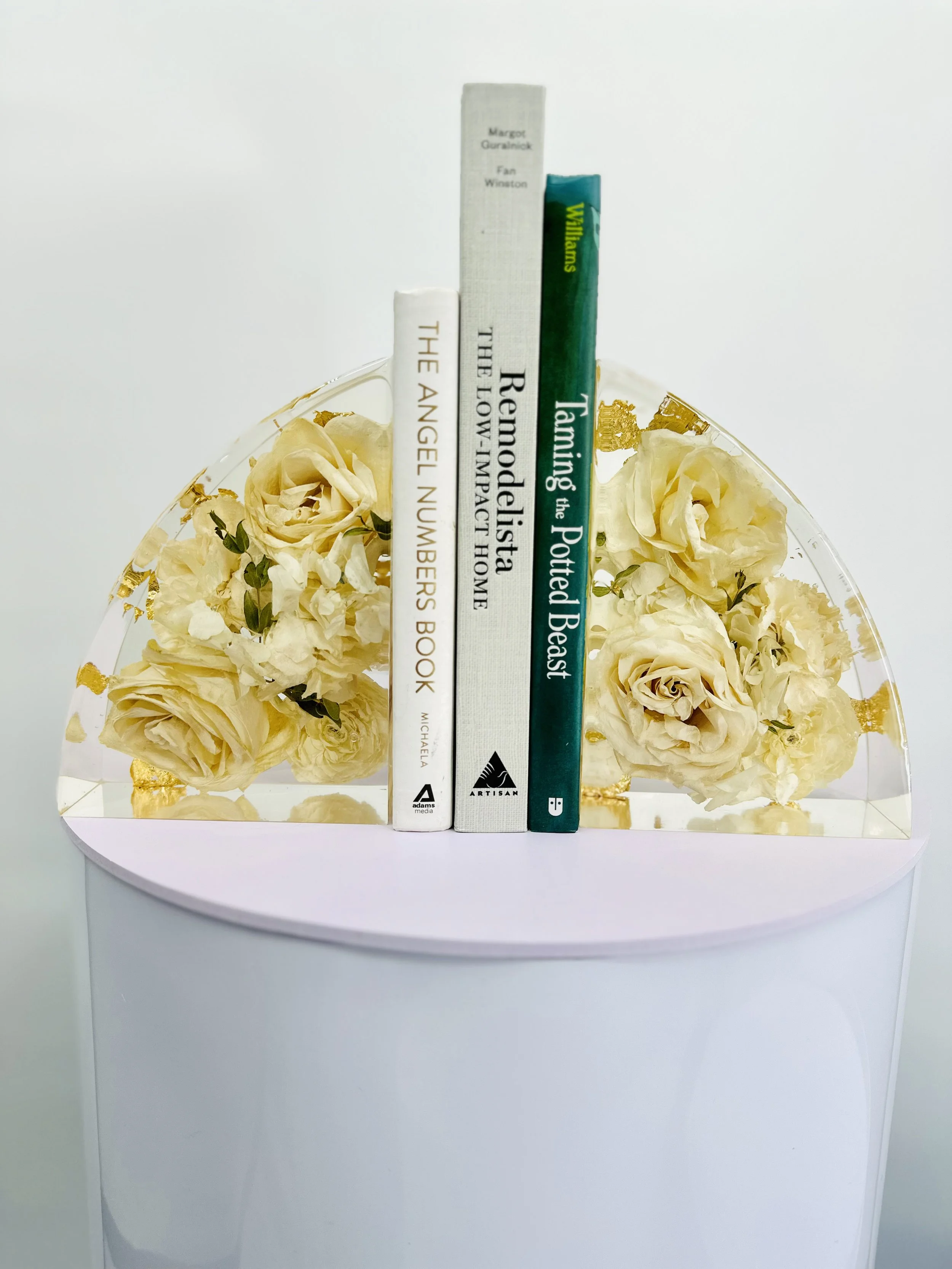 Wedding bouquet preserved in custom floral resin bookends – Omaha floral preservation artist
