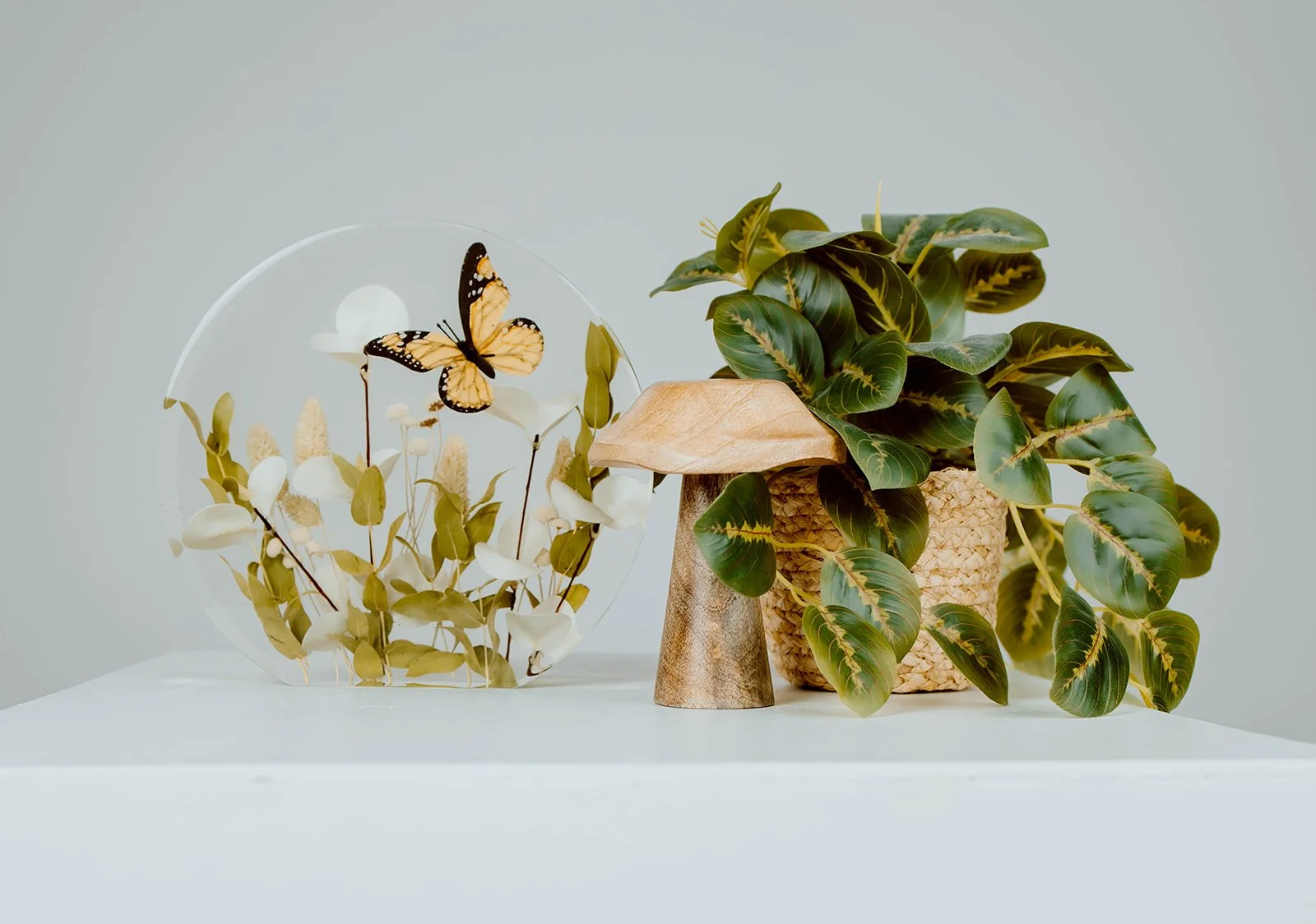 Standing Floral Round | Wedding Bouquet & Memorial Flower Preservation