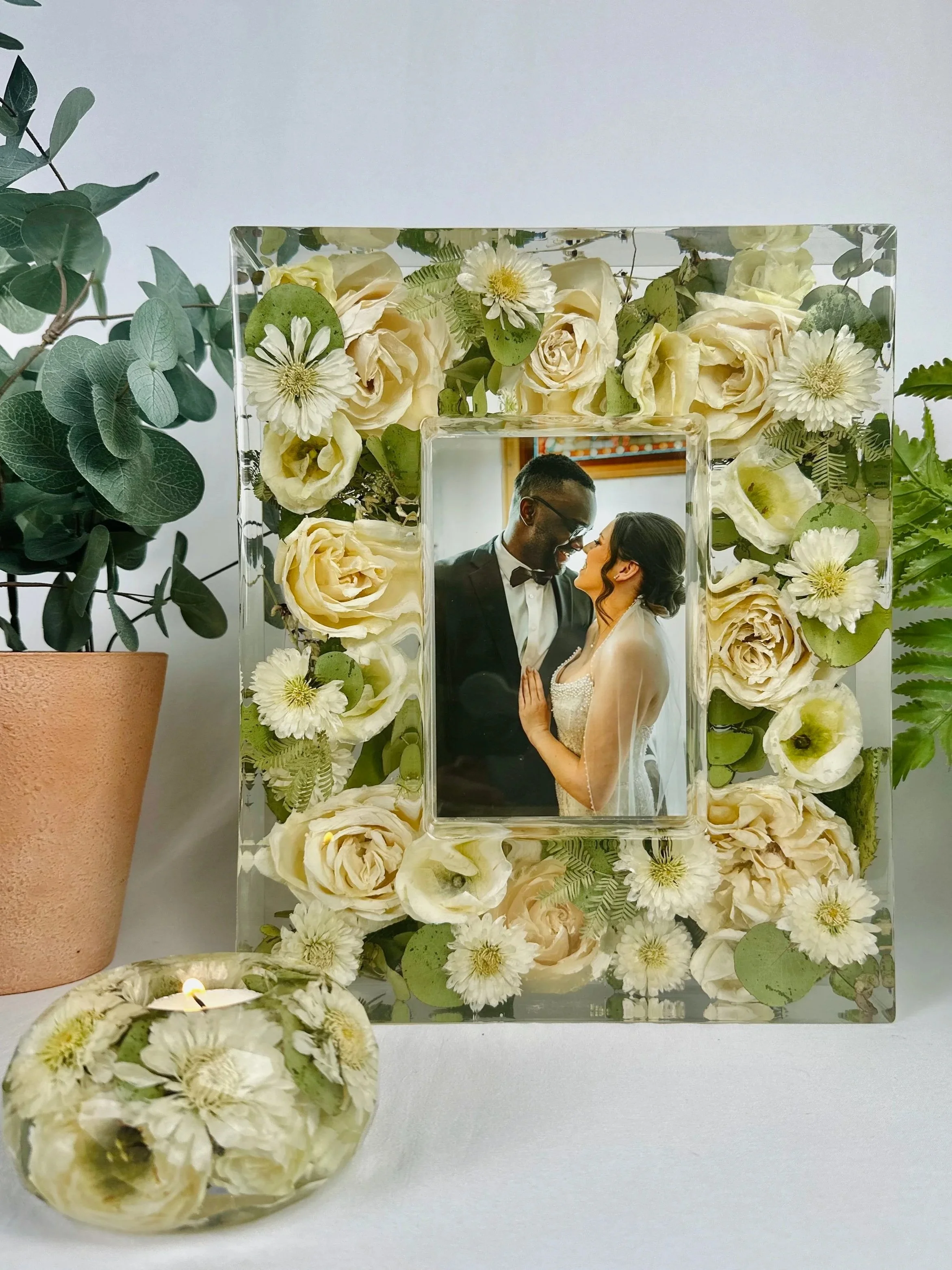 Wedding bouquet preserved in custom floral resin block – Omaha floral preservation artist