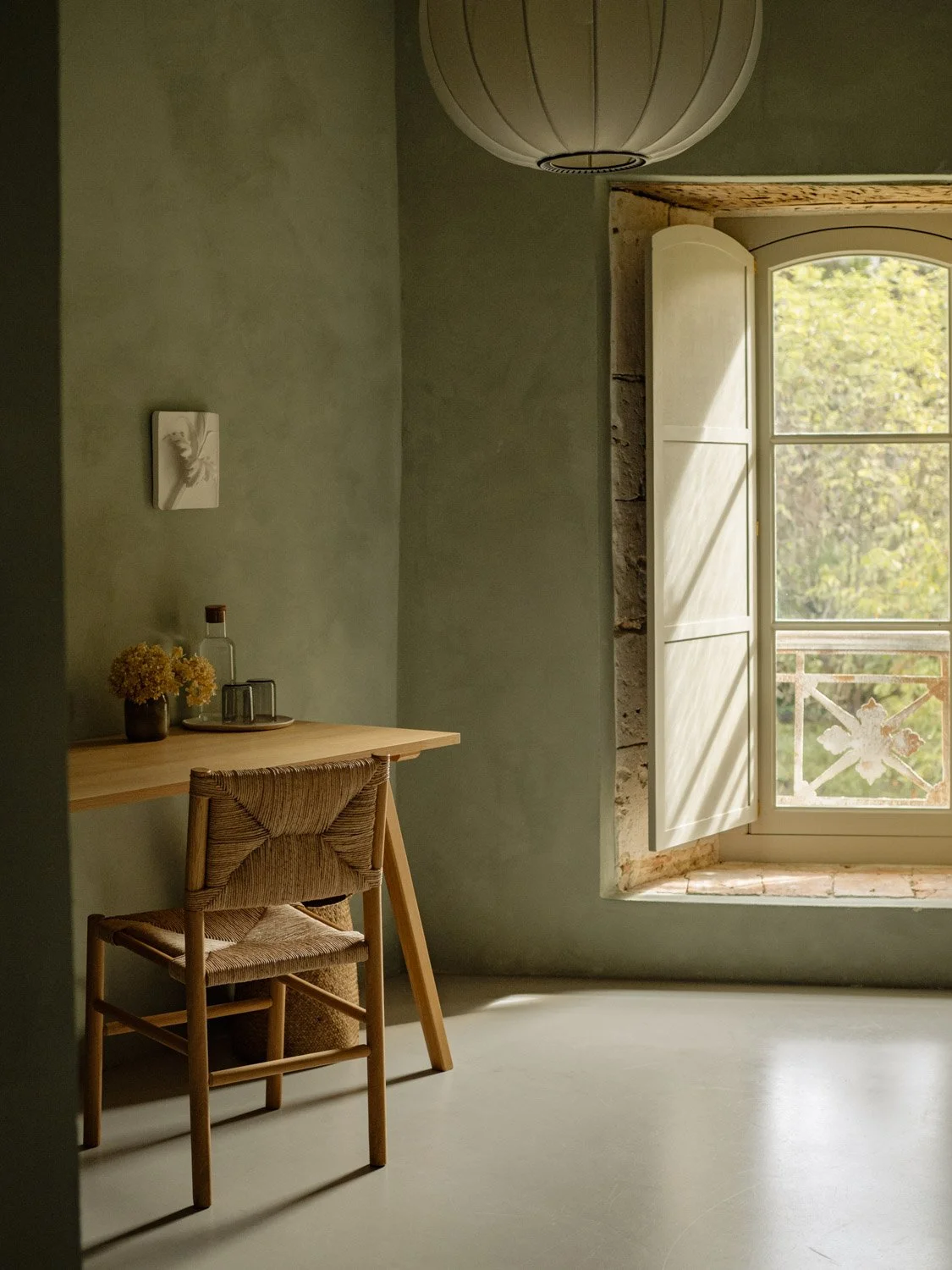 Manufacture Royale Design Hotel France & Sensory Travel