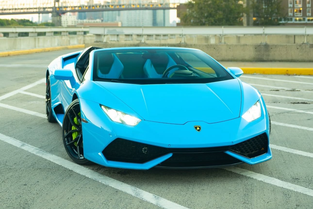 Lamborghini Huracan Spyder convertible exotic car rental in New York and NYC