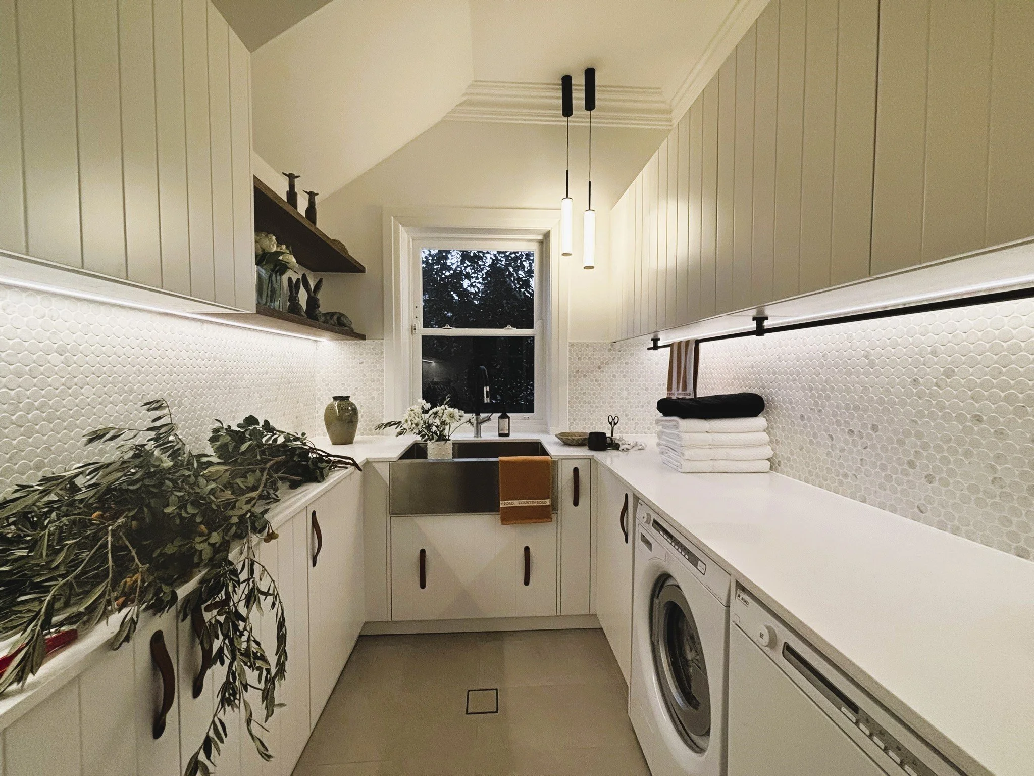 Roseville laundry 2.JPEG