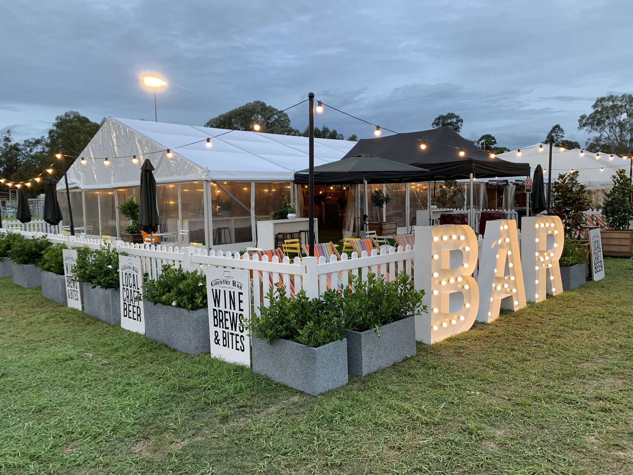 country bar 1 HERO.JPEG