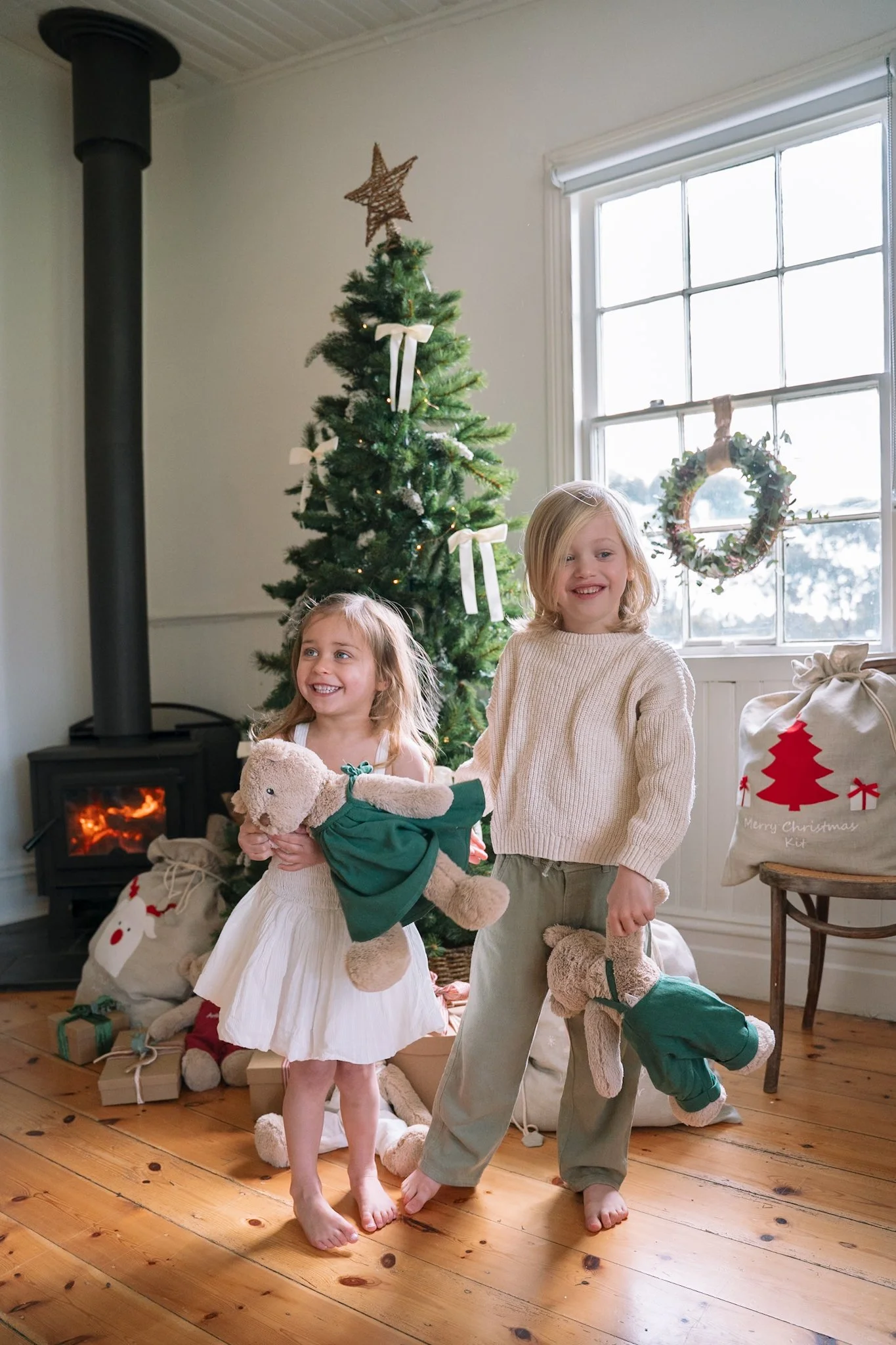 Christmas Bears.jpg