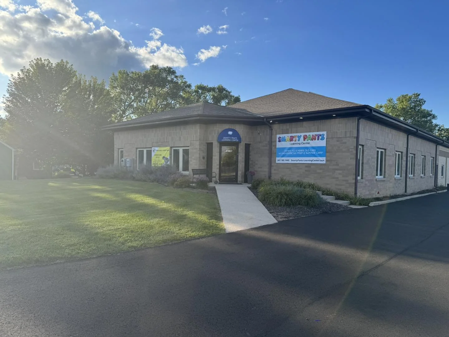 Smarty Pants Exterior