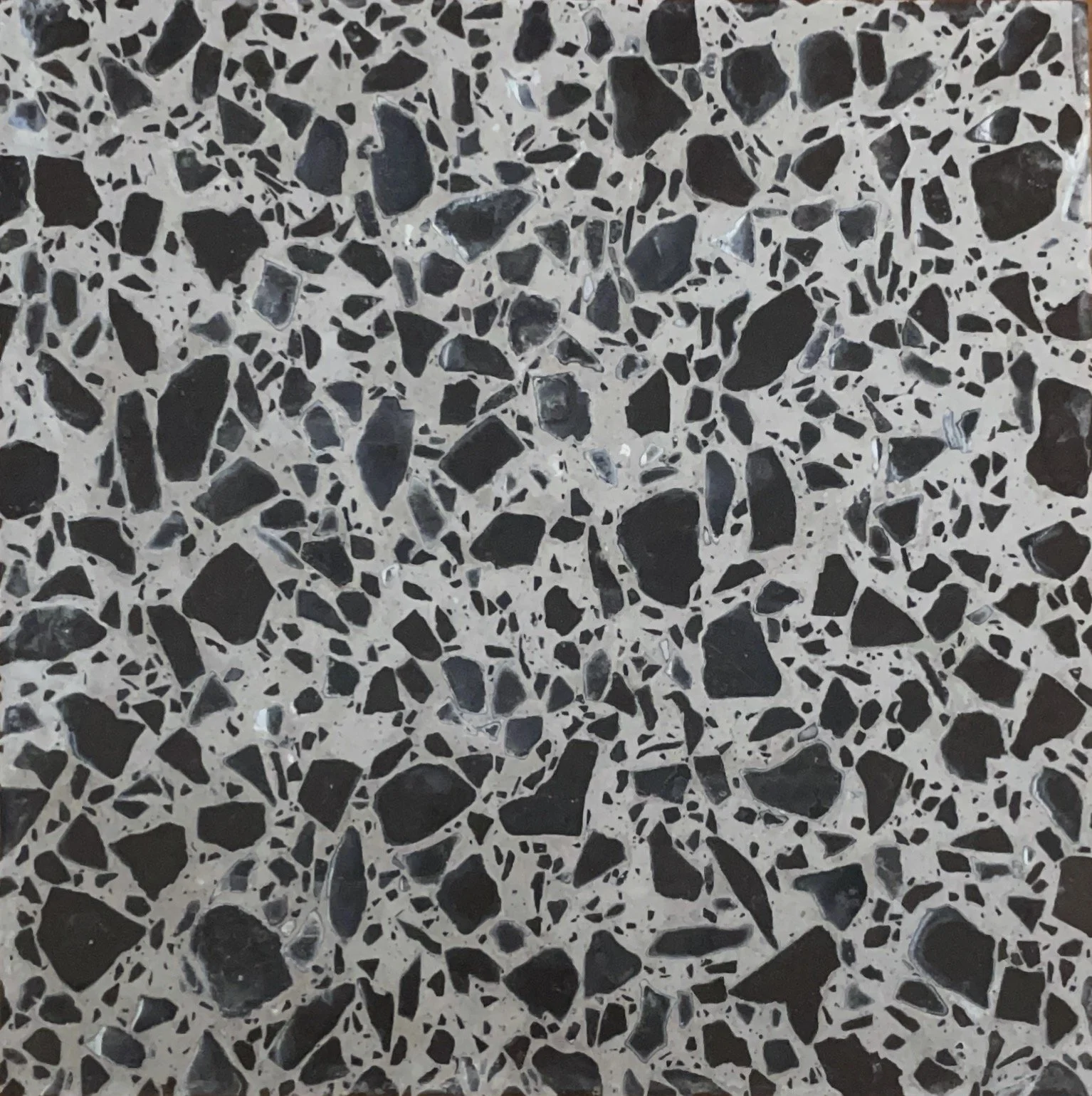 648