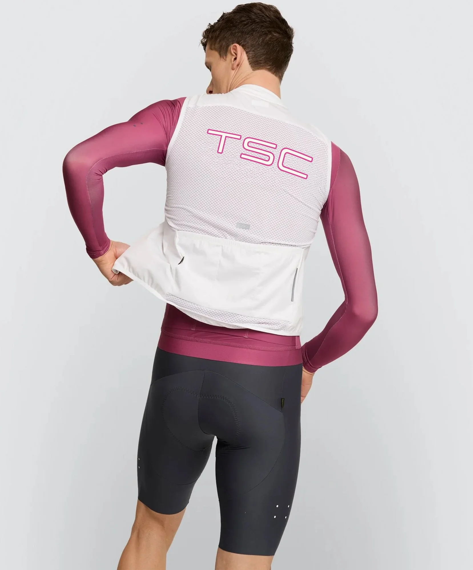 Essentials_Mens_Classic_LITE_Cycling_Gilet rear.jpg