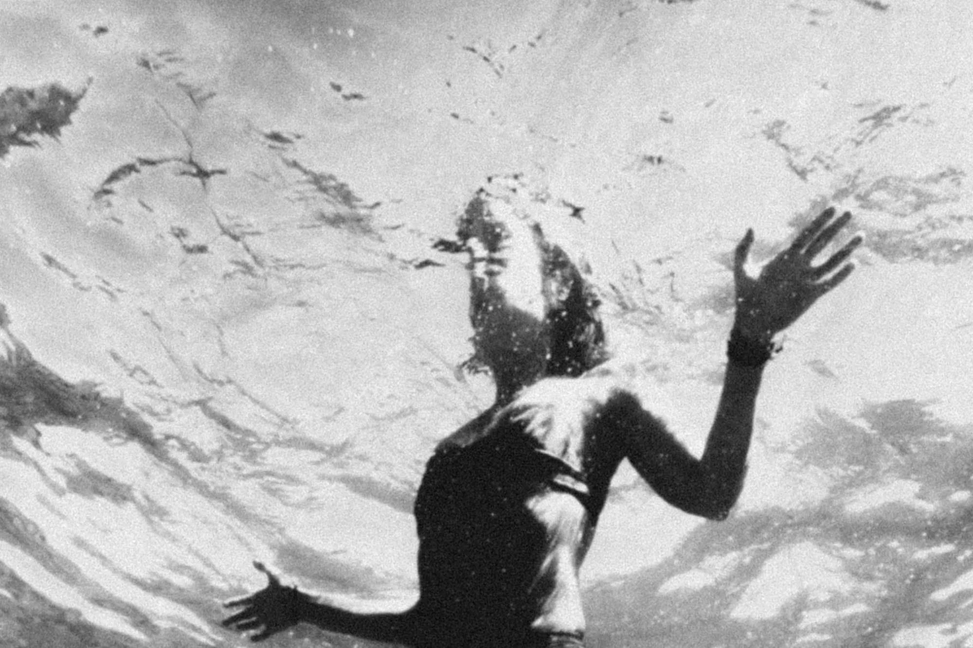 paradox underwater - yannis rousounelos -18.jpg