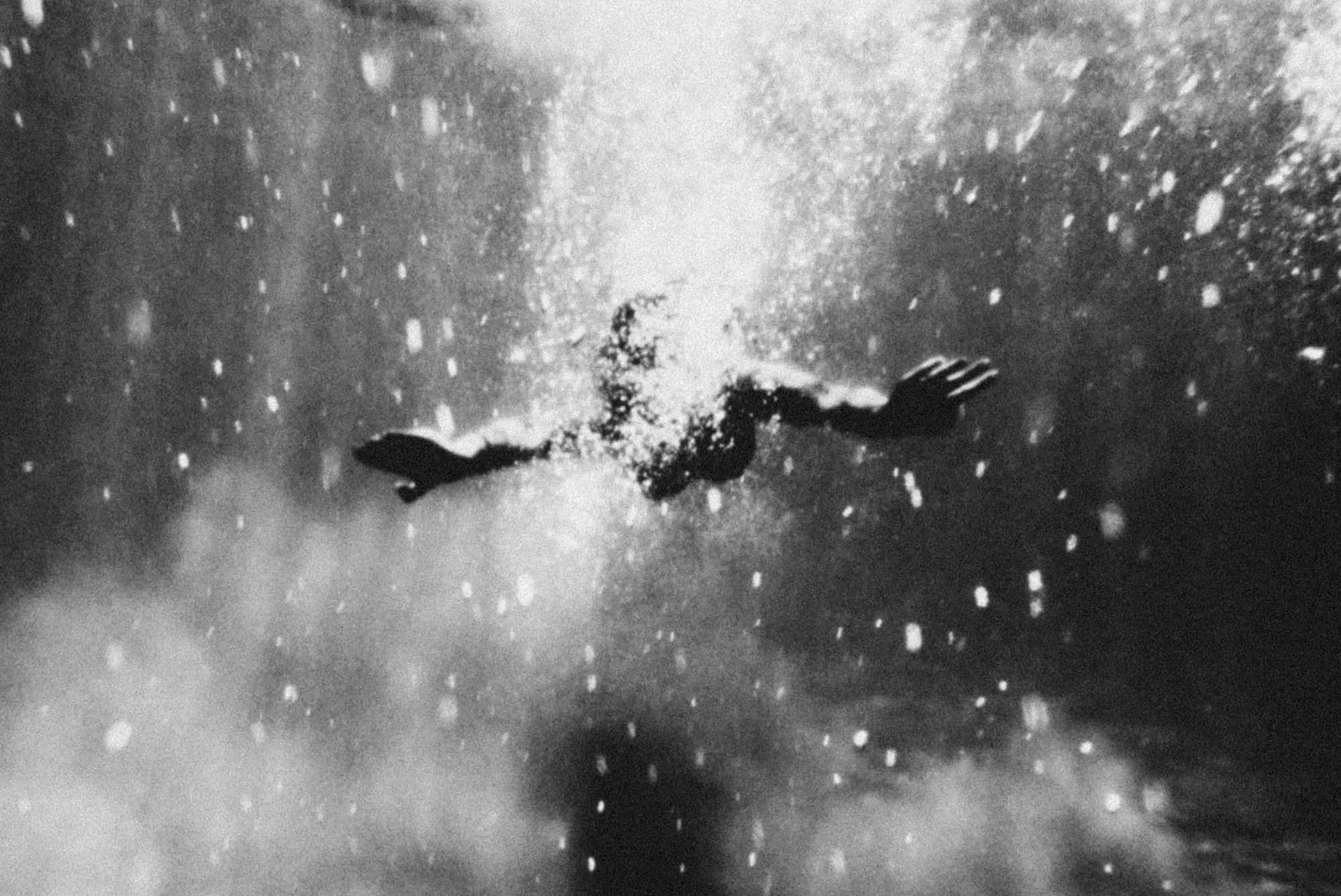 paradox underwater - yannis rousounelos -31.jpg