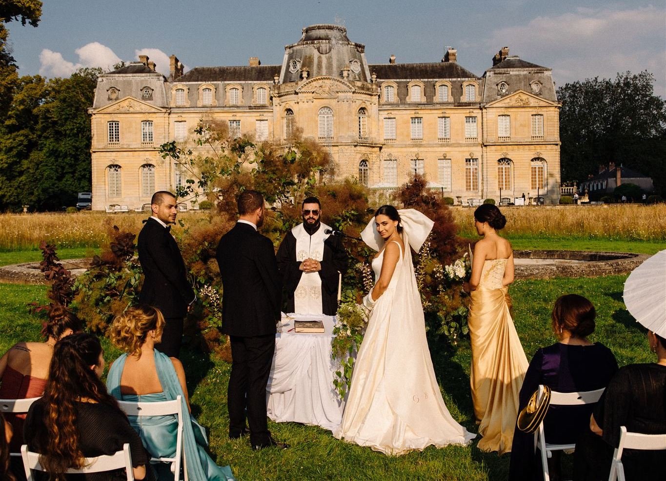 Why Choose Sustainable Wedding Flowers for a Luxury Wedding