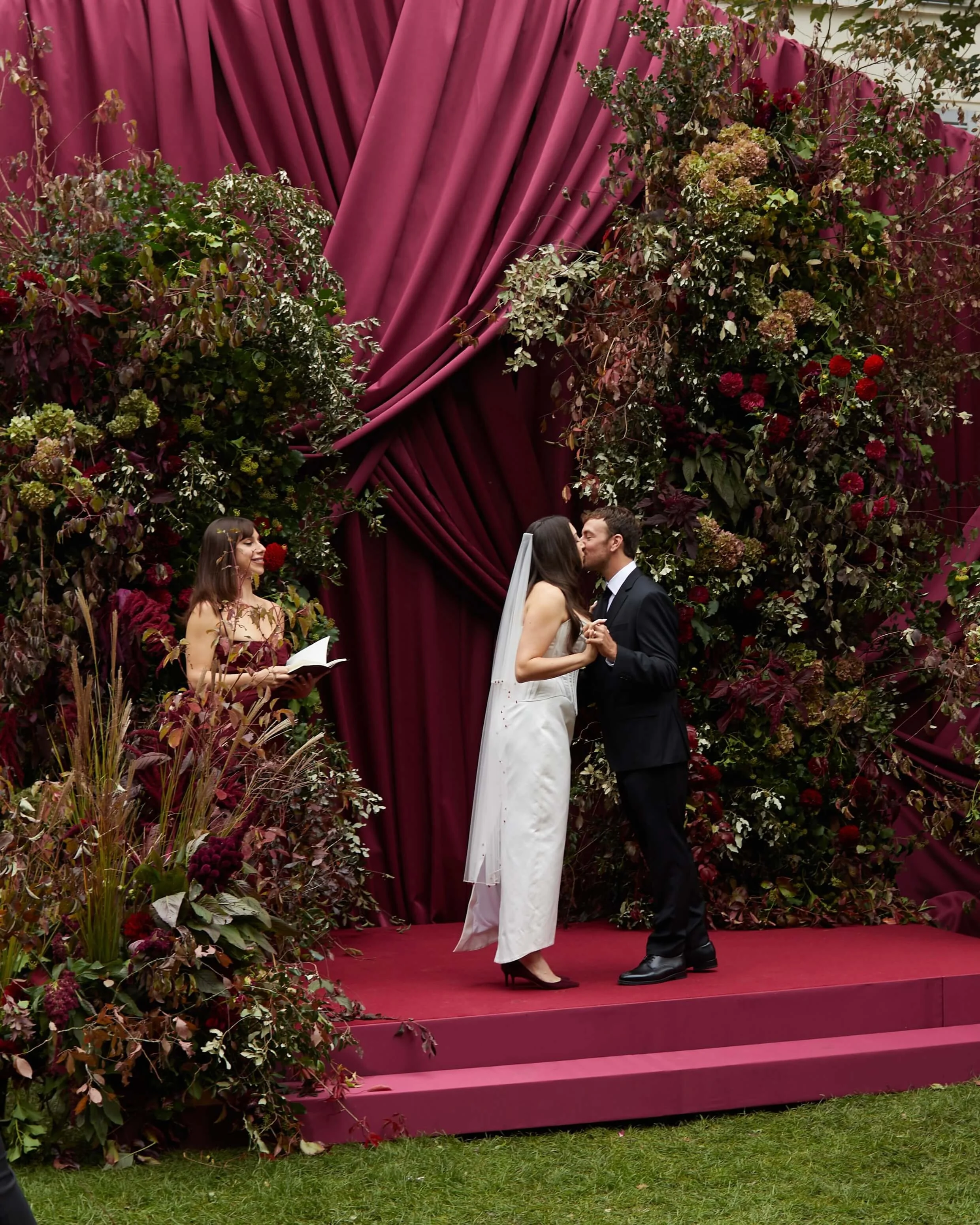Red and Burgundy Wedding Flowers for a Gothic-Romantic Wedding in Montmartre, Paris