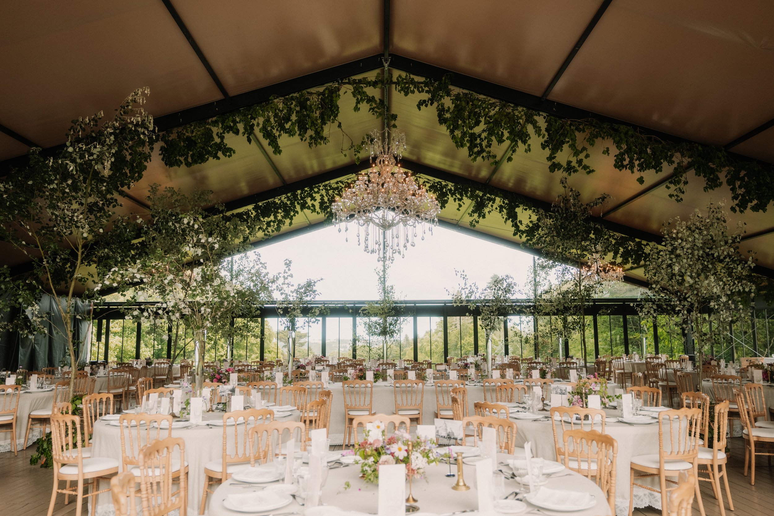 Glass Tent Wedding Flowers Near Quimper: Creating a Garden Feeling Under Glass