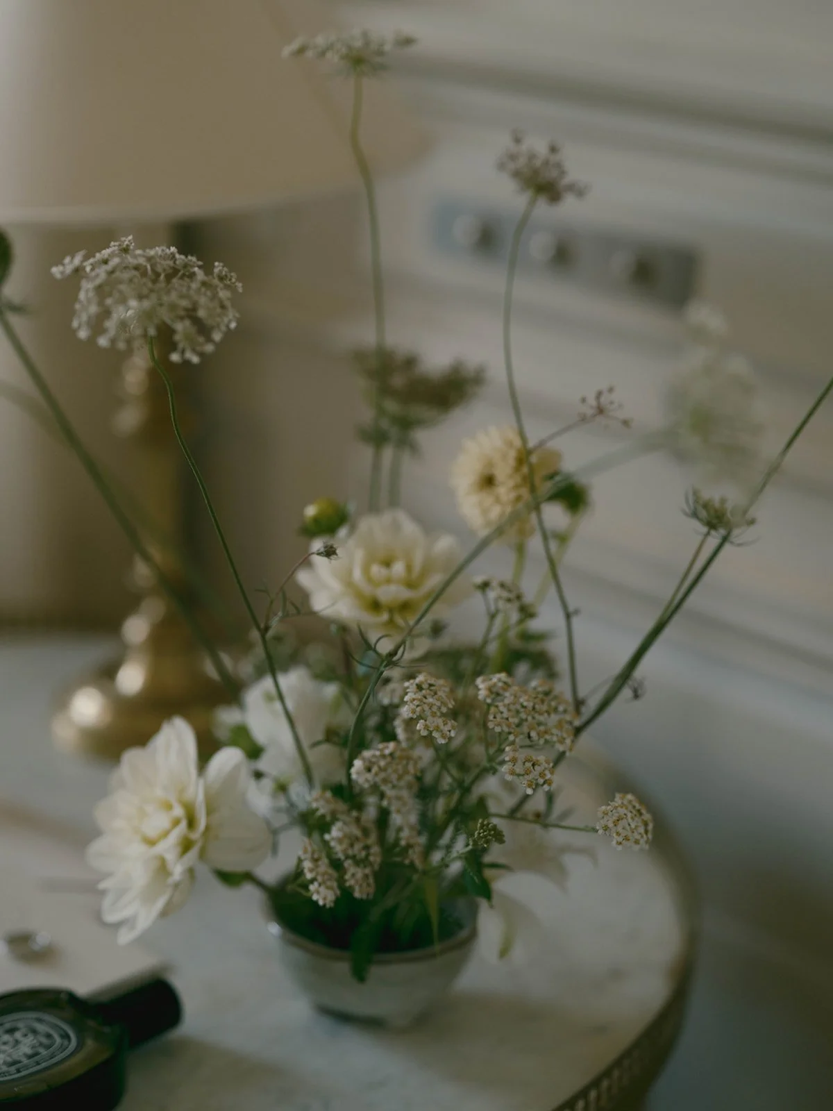 elegant-wedding-table-queen-annes-lace-france.jpg