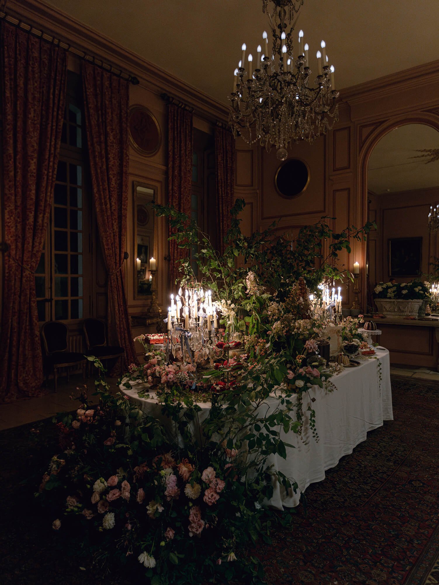 chateaudugrandluce-party-hollyclarkphotography-h-440.jpg