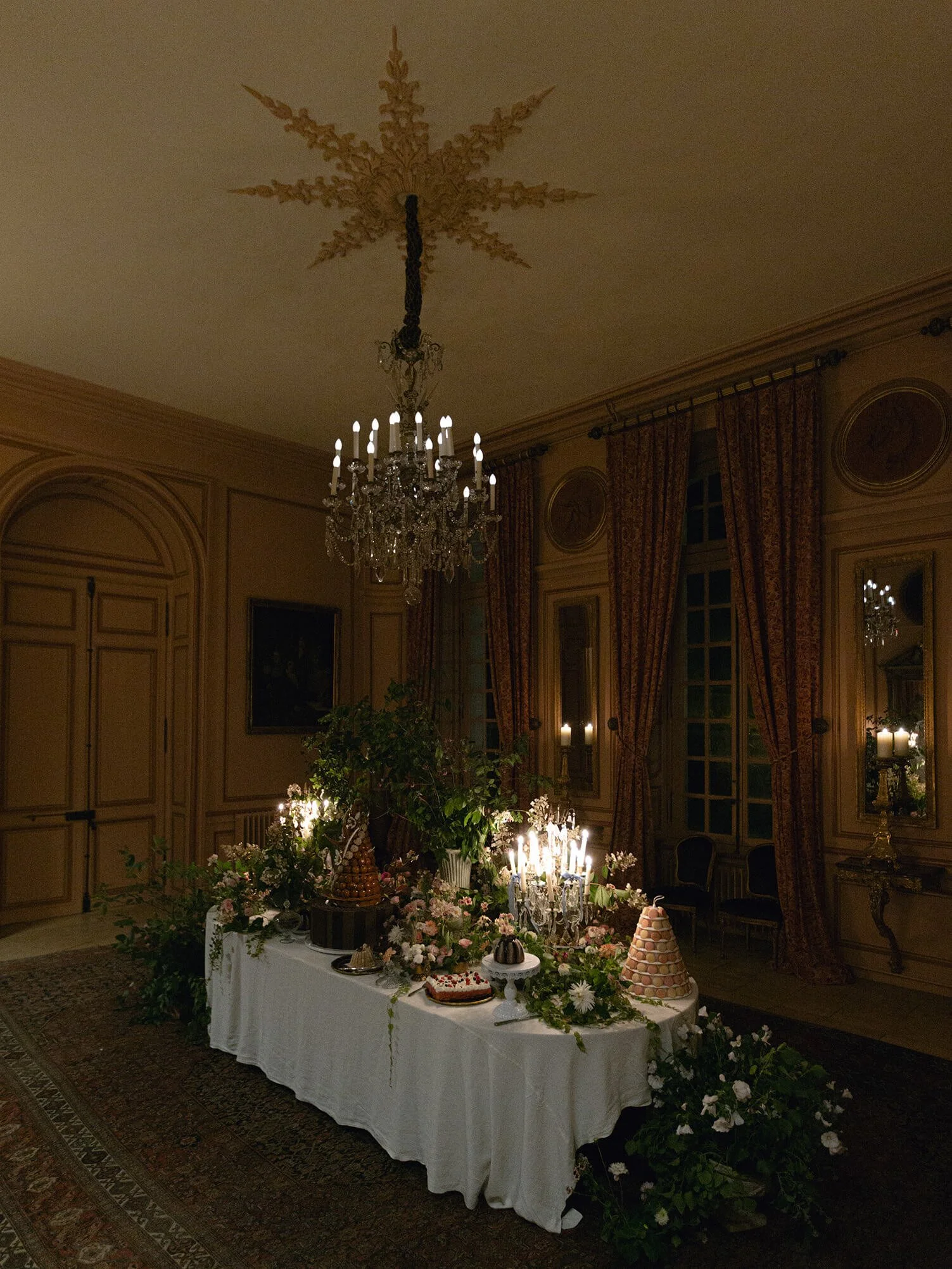 chateaudugrandluce-party-hollyclarkphotography-h-435.jpg