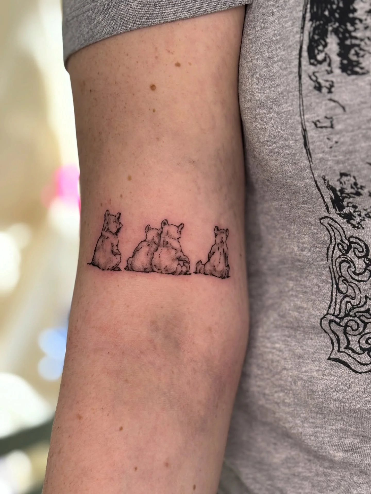 some more little illustrative pieces!! Love doing messy illustrative or sketchy styles like these and some beautiful and meaningful subjects from clients 🫶

#melbournetattoo #canberratattoo