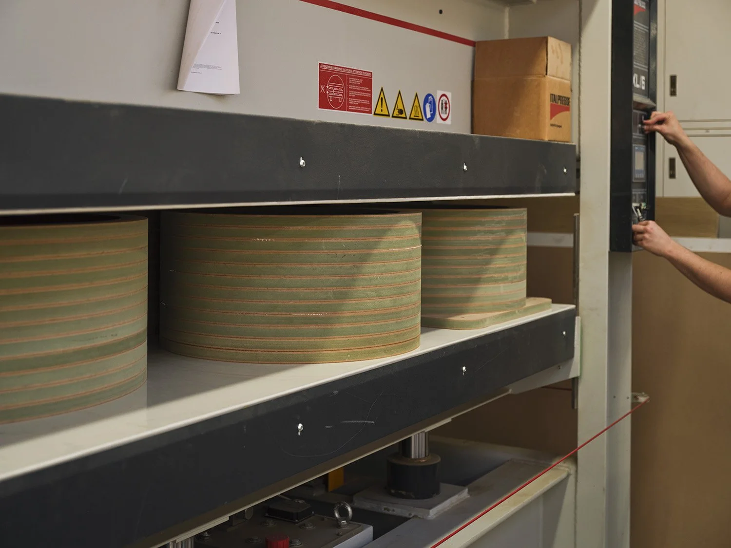 Workshop Machinery - Italpresse Heated Platen Press