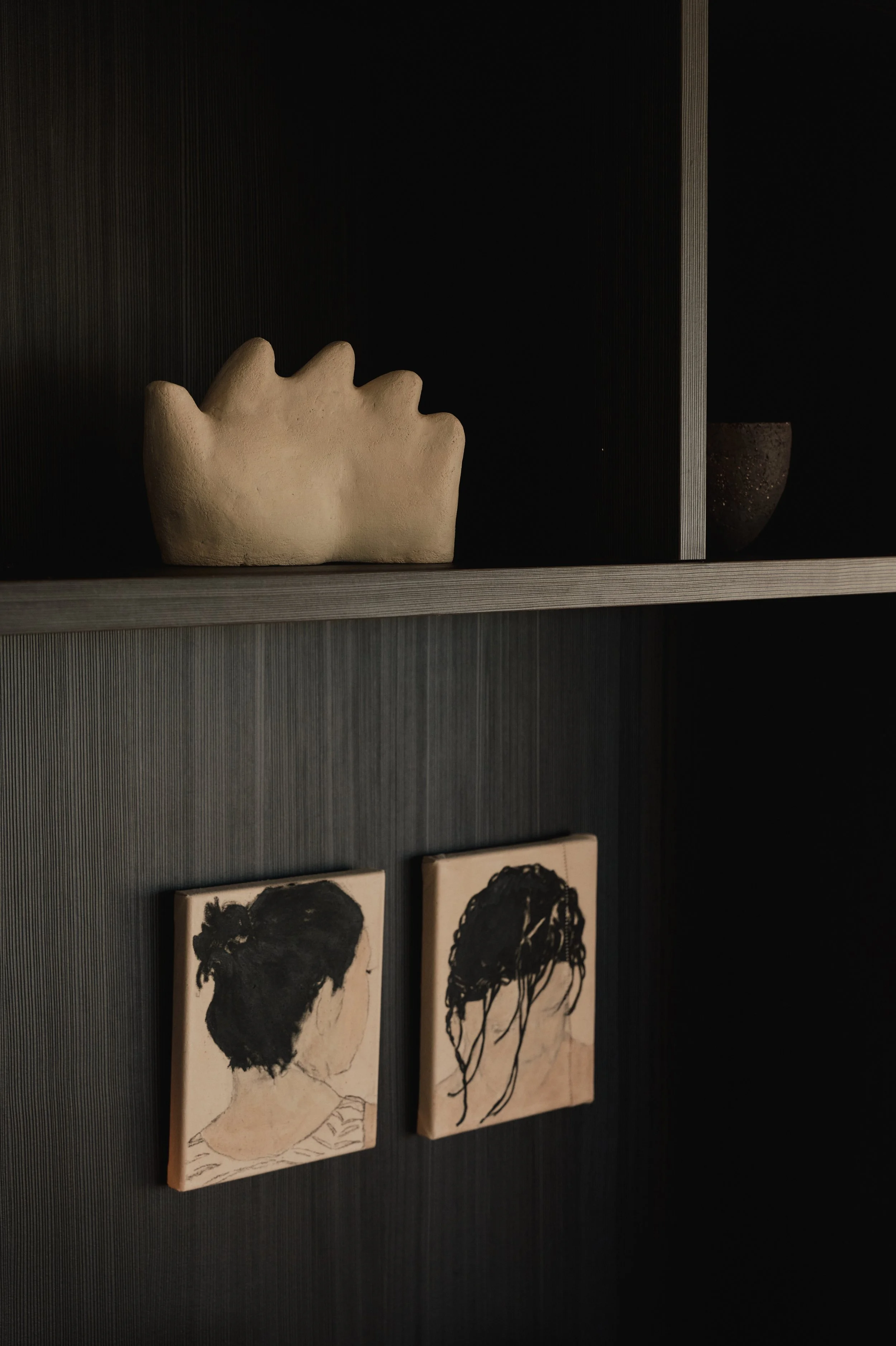 12 -21 HAZEGRAS INVITES Grège Gallery A Group Show Hazegrasstraat 118 Knokke-Heist, Belgique   ‍ HAZ