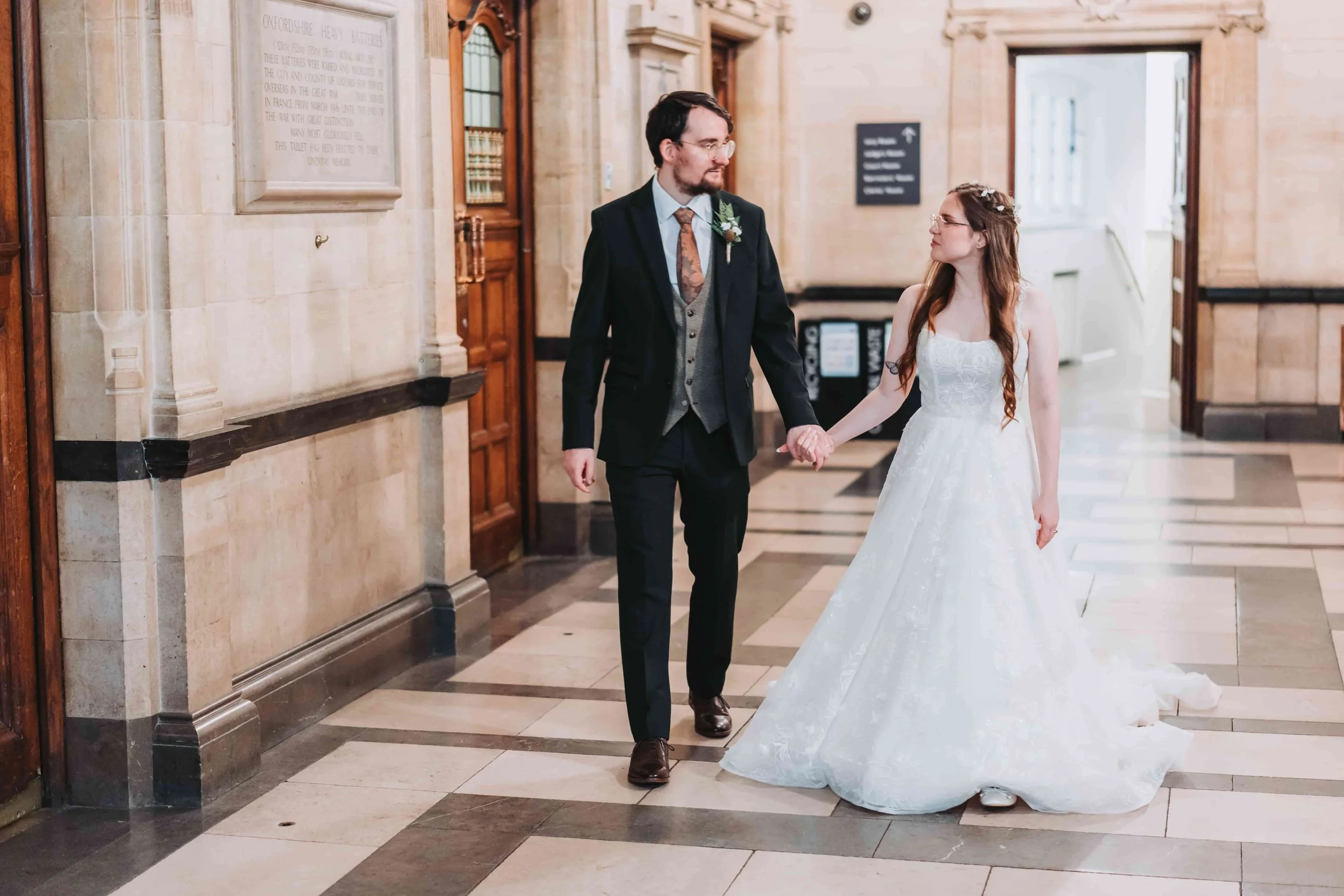 Wedding portraits on the iconic staircase at Oxford Town Hall