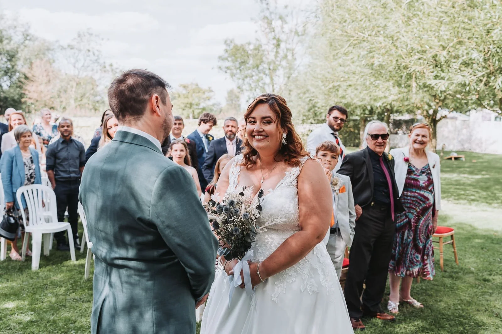 Riverside wedding at ISIS Farmhouse in Oxford, Oxfordshire