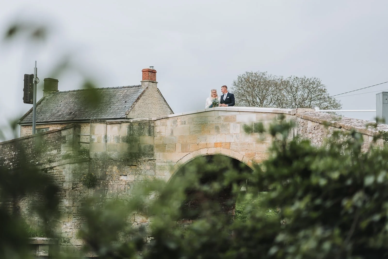 Riverside wedding at The Old Swan in Radcot, Oxfordshire