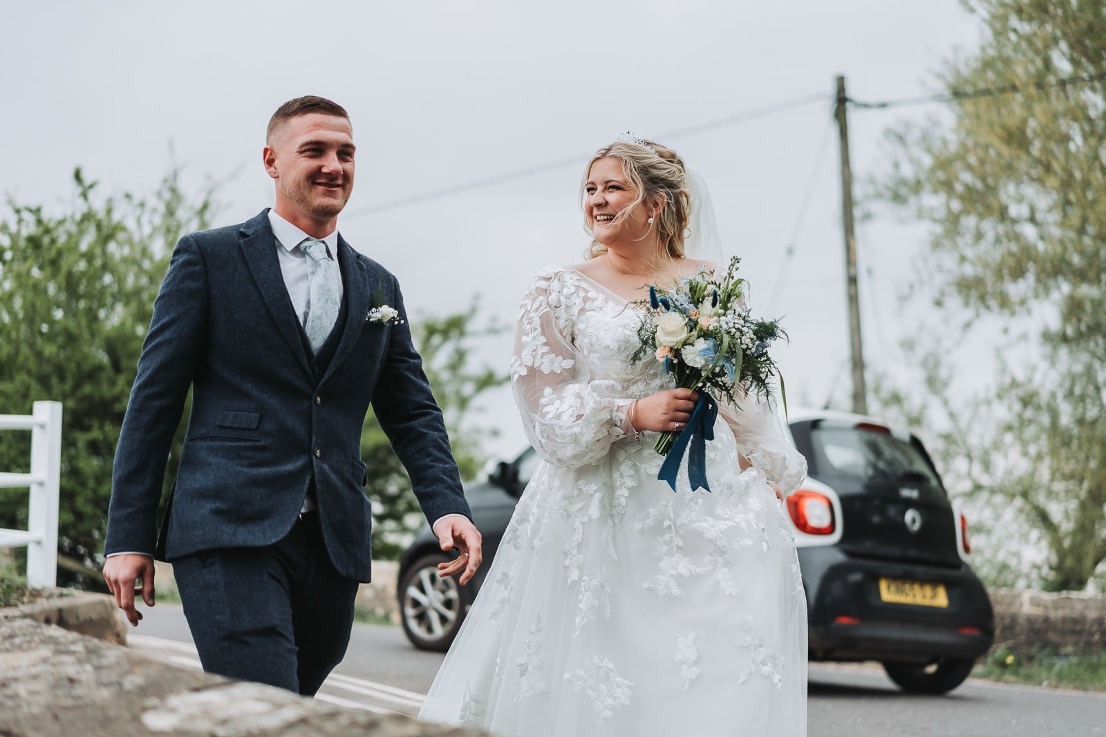 Award-winning wedding photographer in Oxfordshire capturing real moments at a wedding