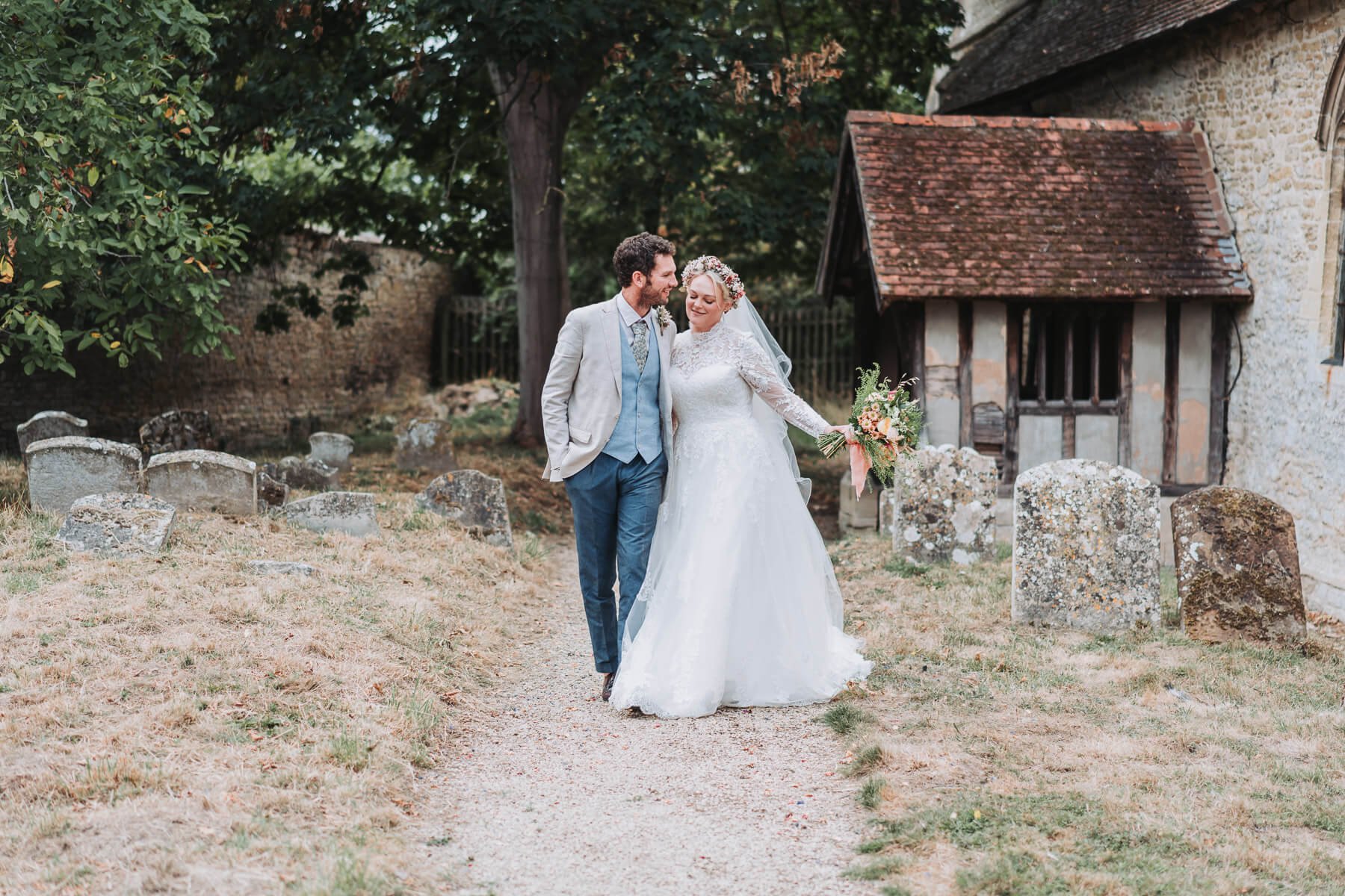 Natural candid wedding moment captured by an Oxford wedding photographer