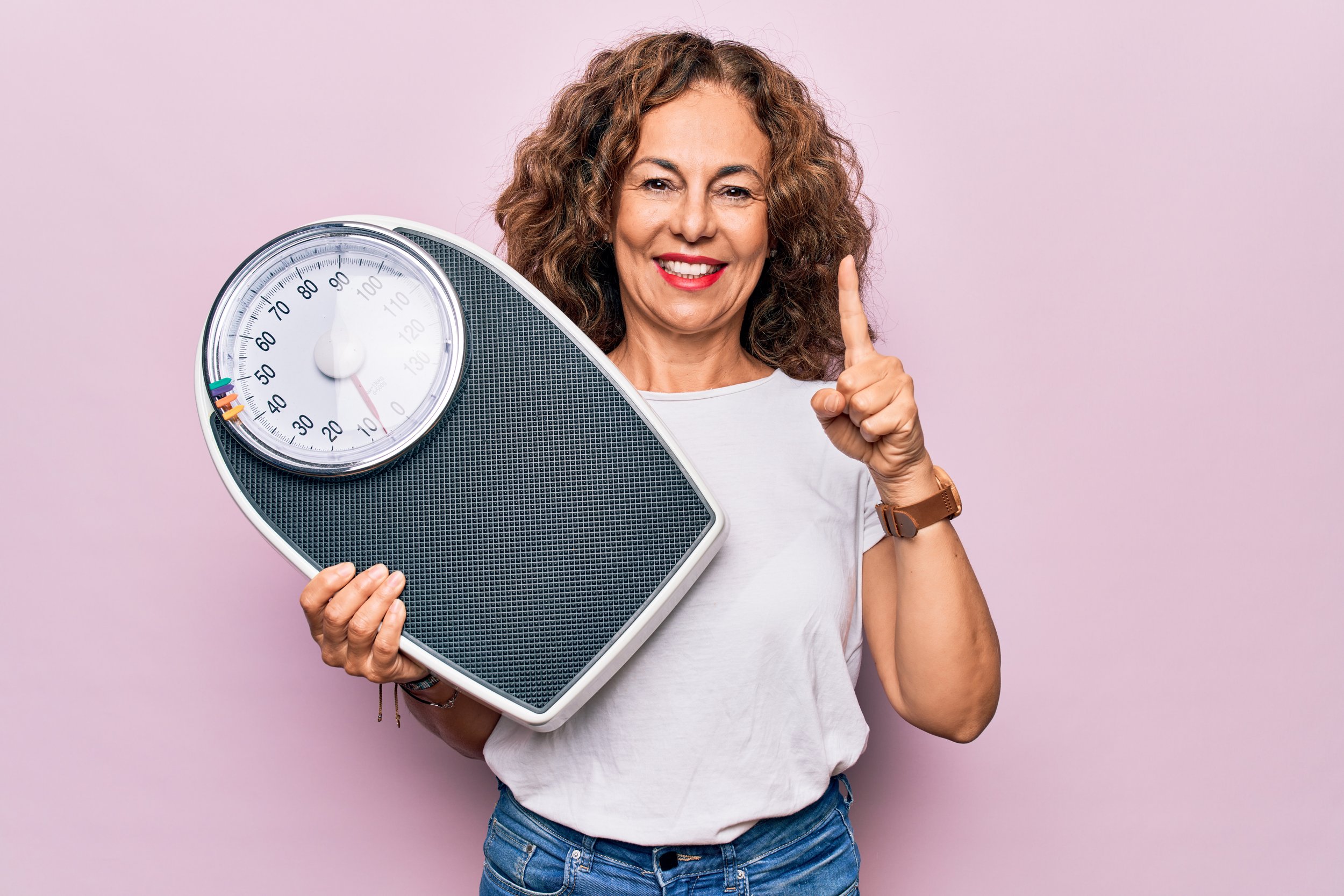 Peso casi lo mismo, pero mi cuerpo ha cambiado: qué ocurre en la perimenopausia y cómo recuperar tu composición corporal