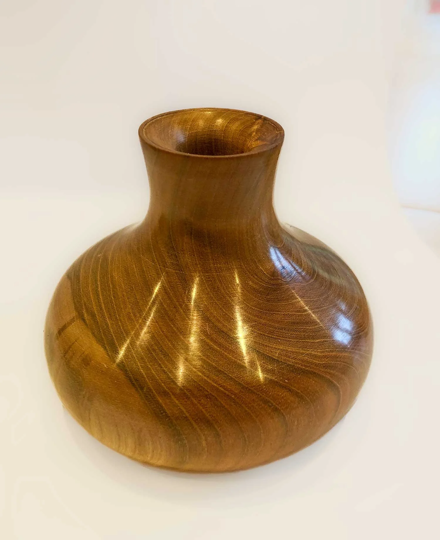 Vase---turned-wood-01.jpg