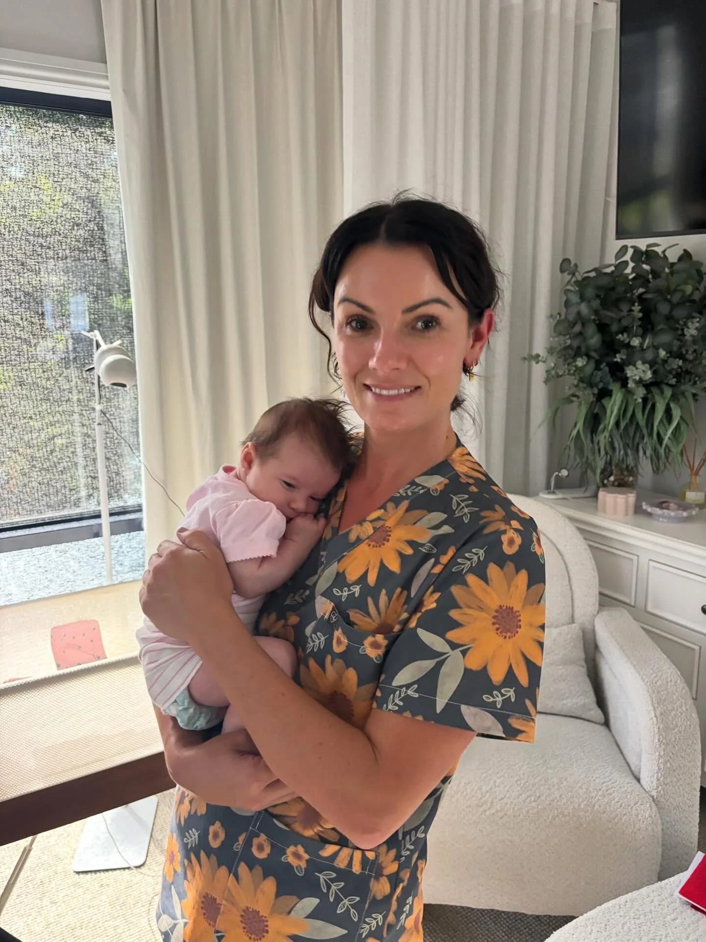 From early weight loss to a 1.5kg gain, now 8 weeks old and thriving 🤍
This is what happens when women and babies are truly supported 🌸