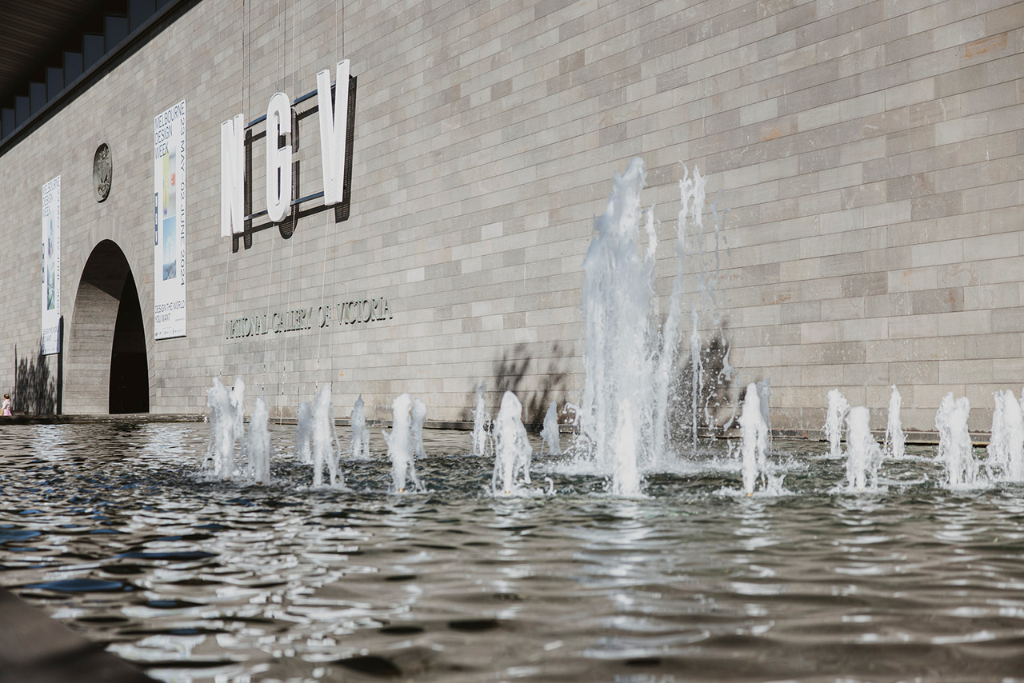 Front view of the National Gallery of Victoria with a fountain in the foreground