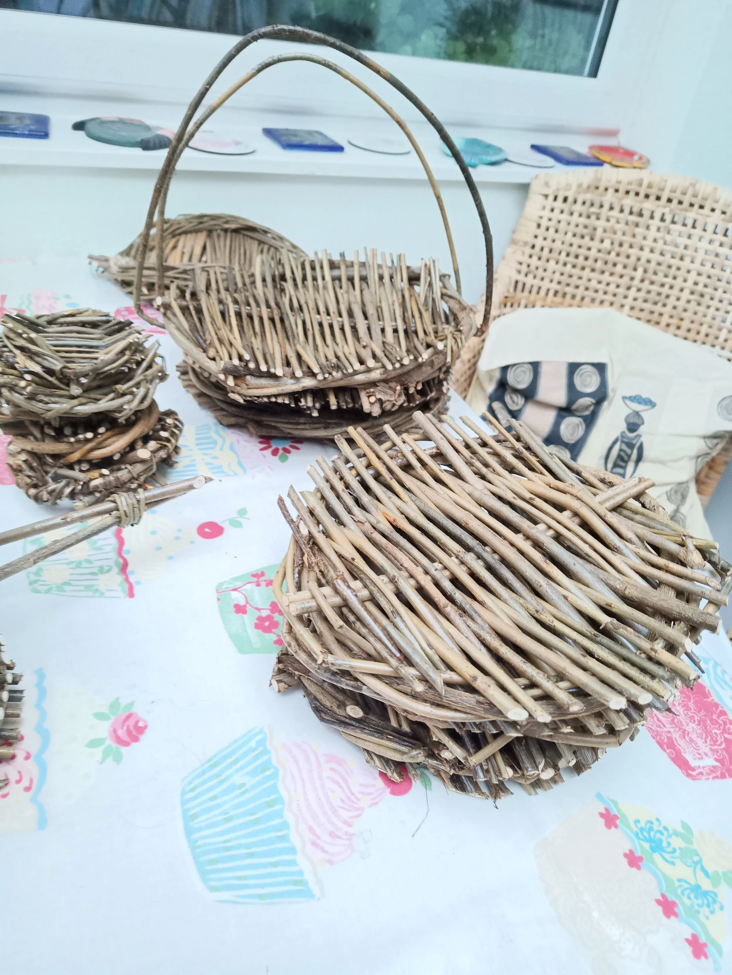 willow platter and hanging plant tray by Awaywithwillow.com