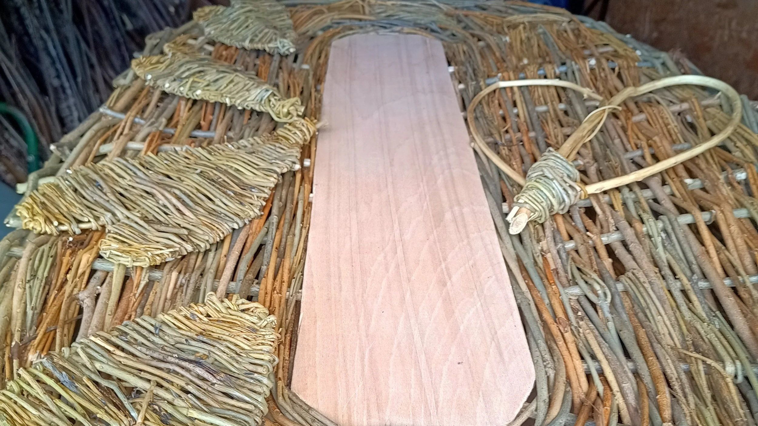 Small willow coffin