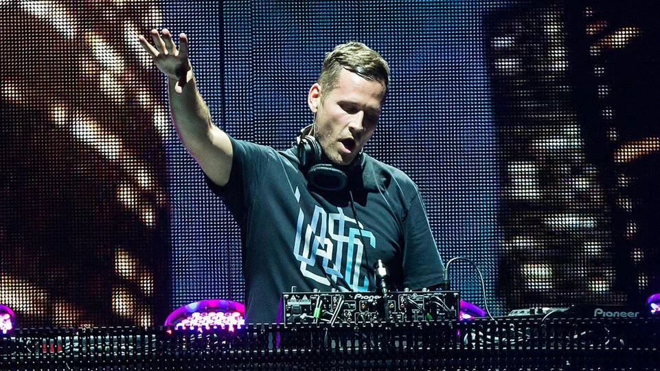 Goldenvoice Presents: Club Darc Kaskade (Open to Close)