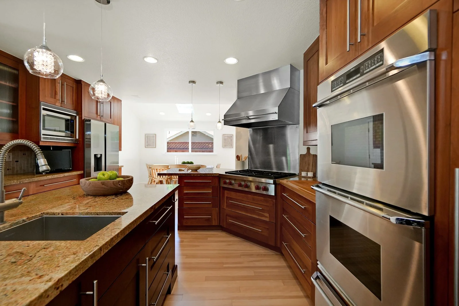 Elegant Alamo CA home showcasing luxury real estate in the East Bay with Vanessa Comfort.