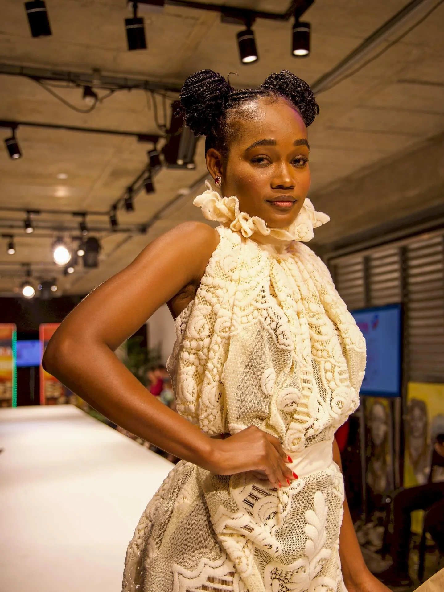 N&bull;1 Esperansa 

🤍: @espieh_02 
📷: @guillaumehaurice 
✨: @katuturafashionweek 
🇳🇦: @fnccnam 

#fashionshow #namibie #reunionisland #mode #love